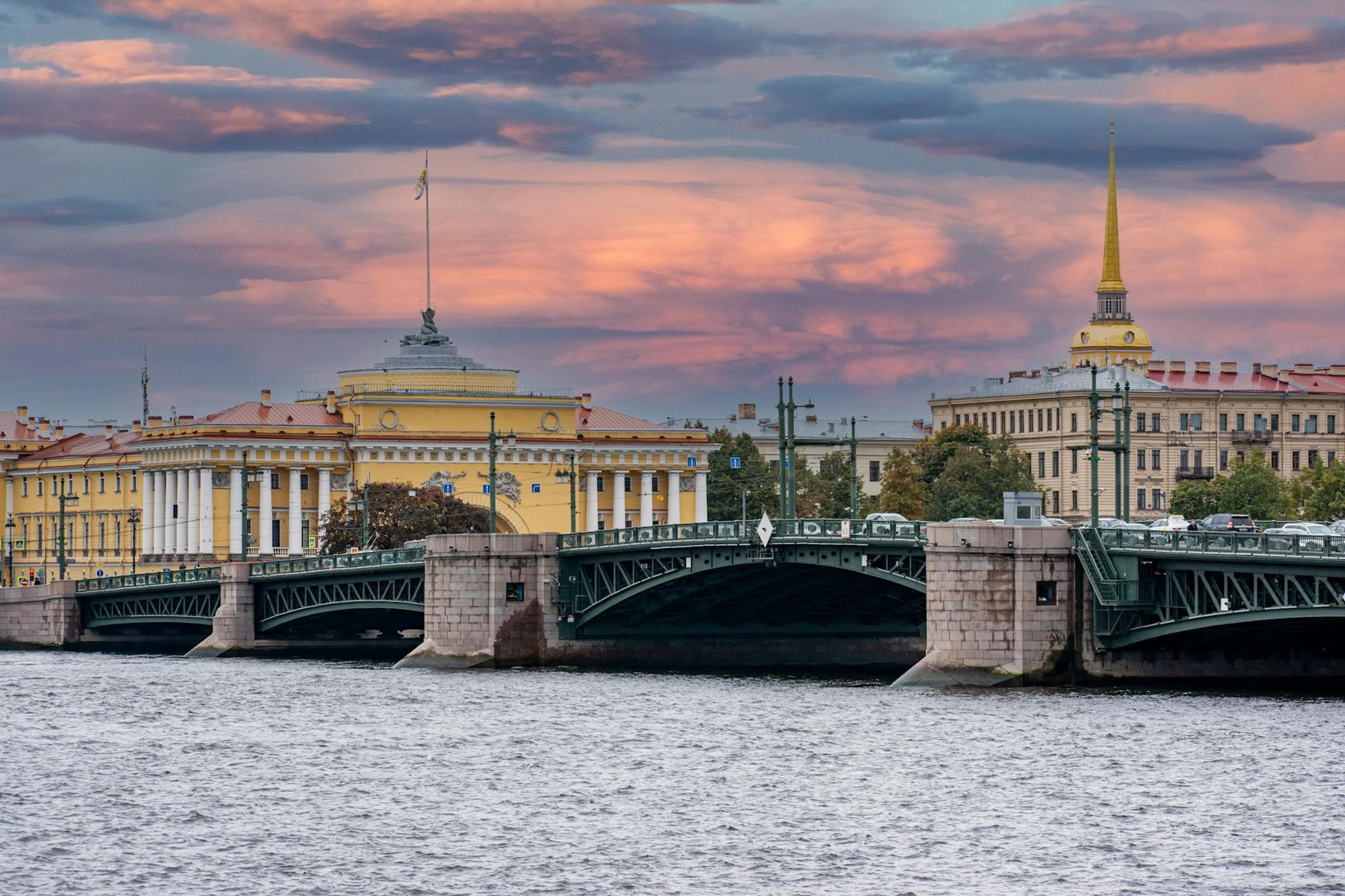 Saint-Petersburg