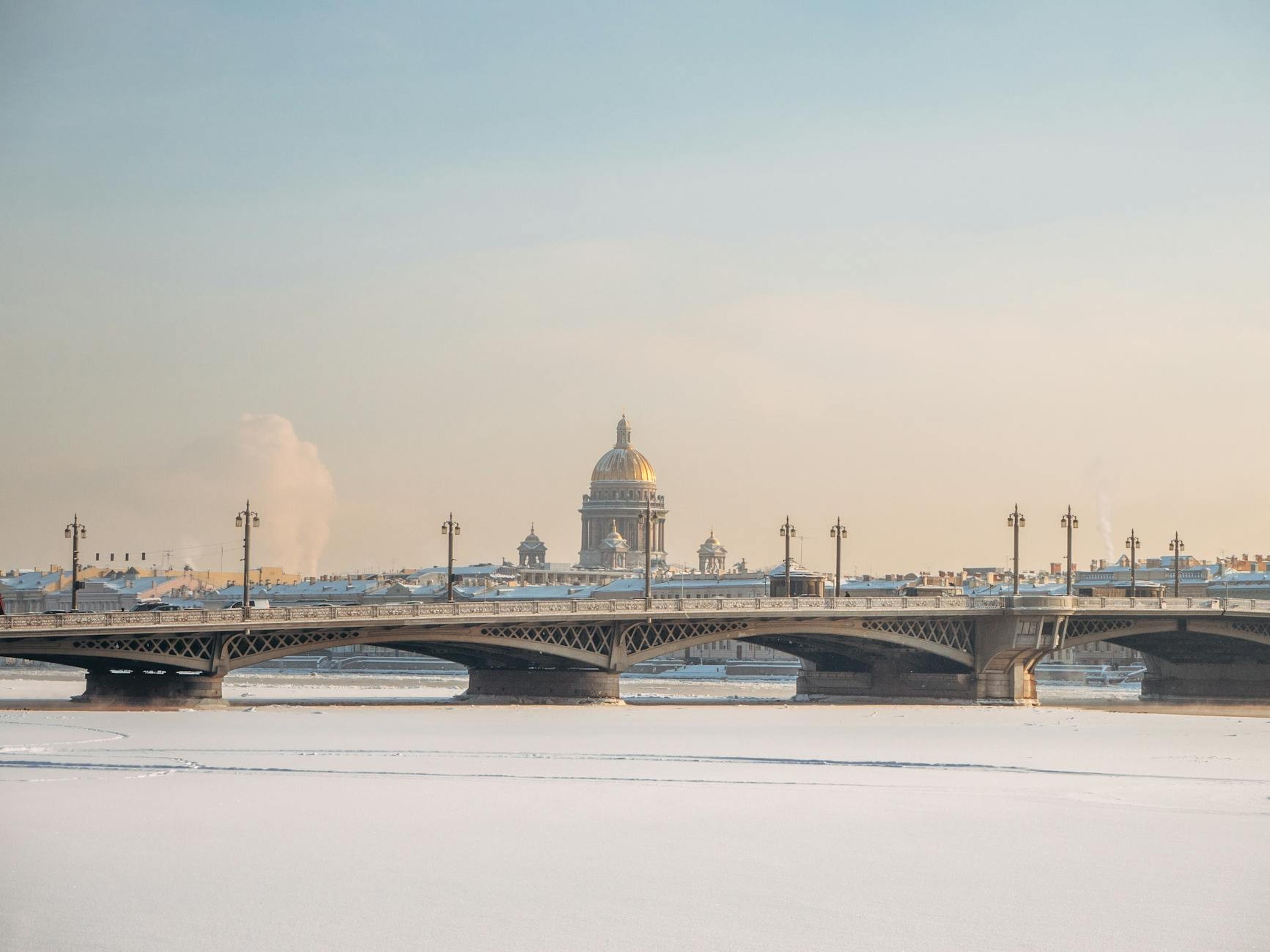 Saint-Petersburg