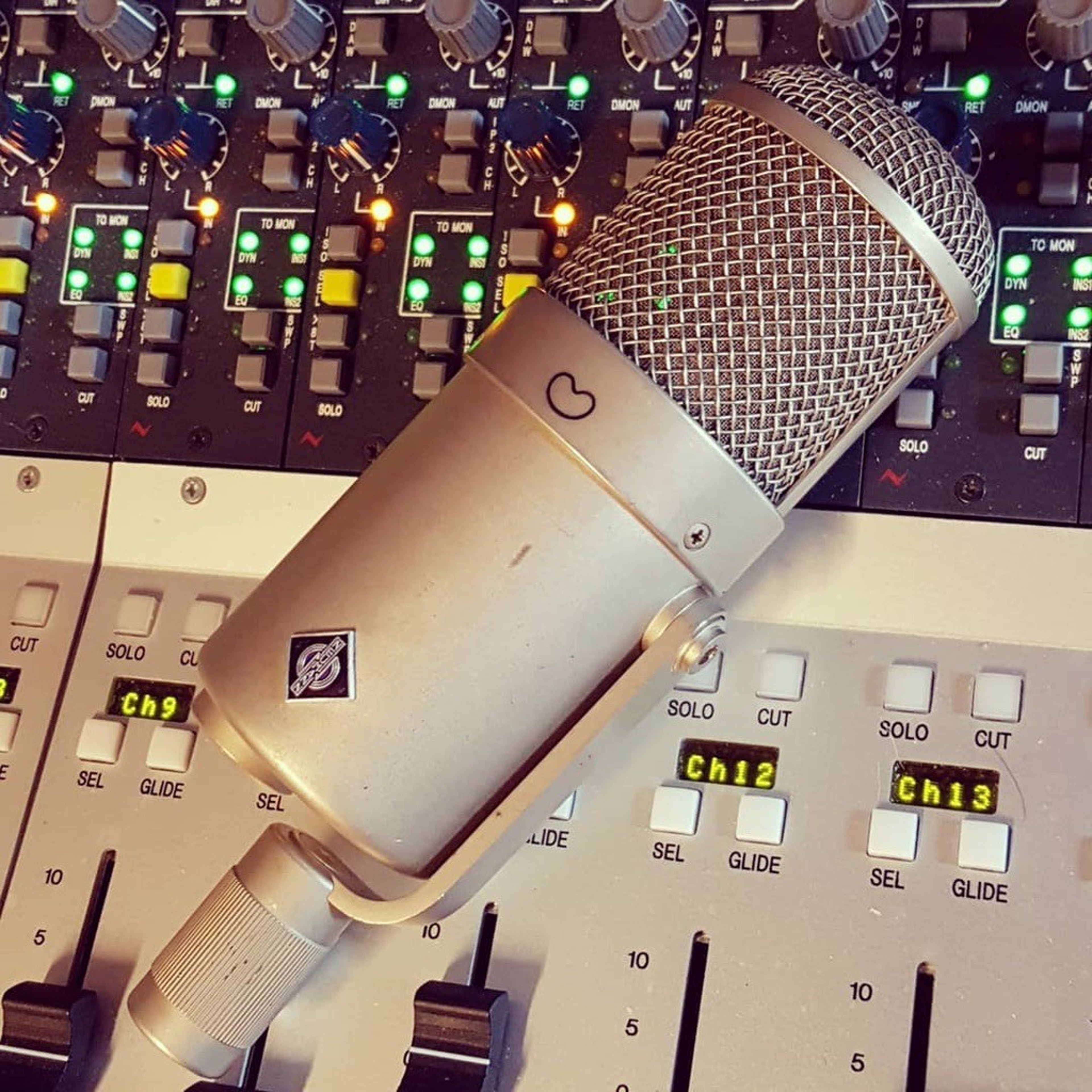 Studio B Recording (recording + control room) — 写真4