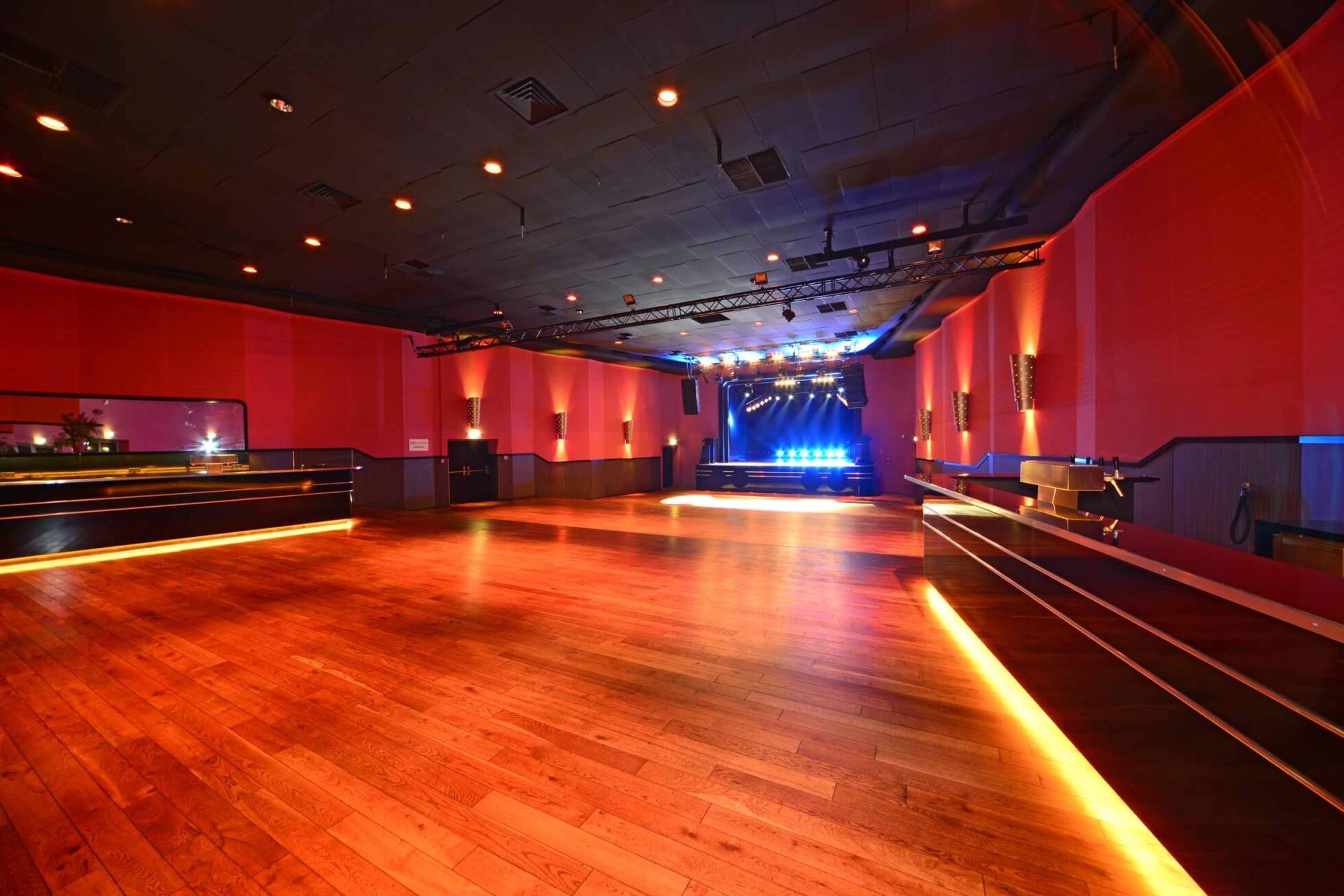 Columbia Theater — photo 2
