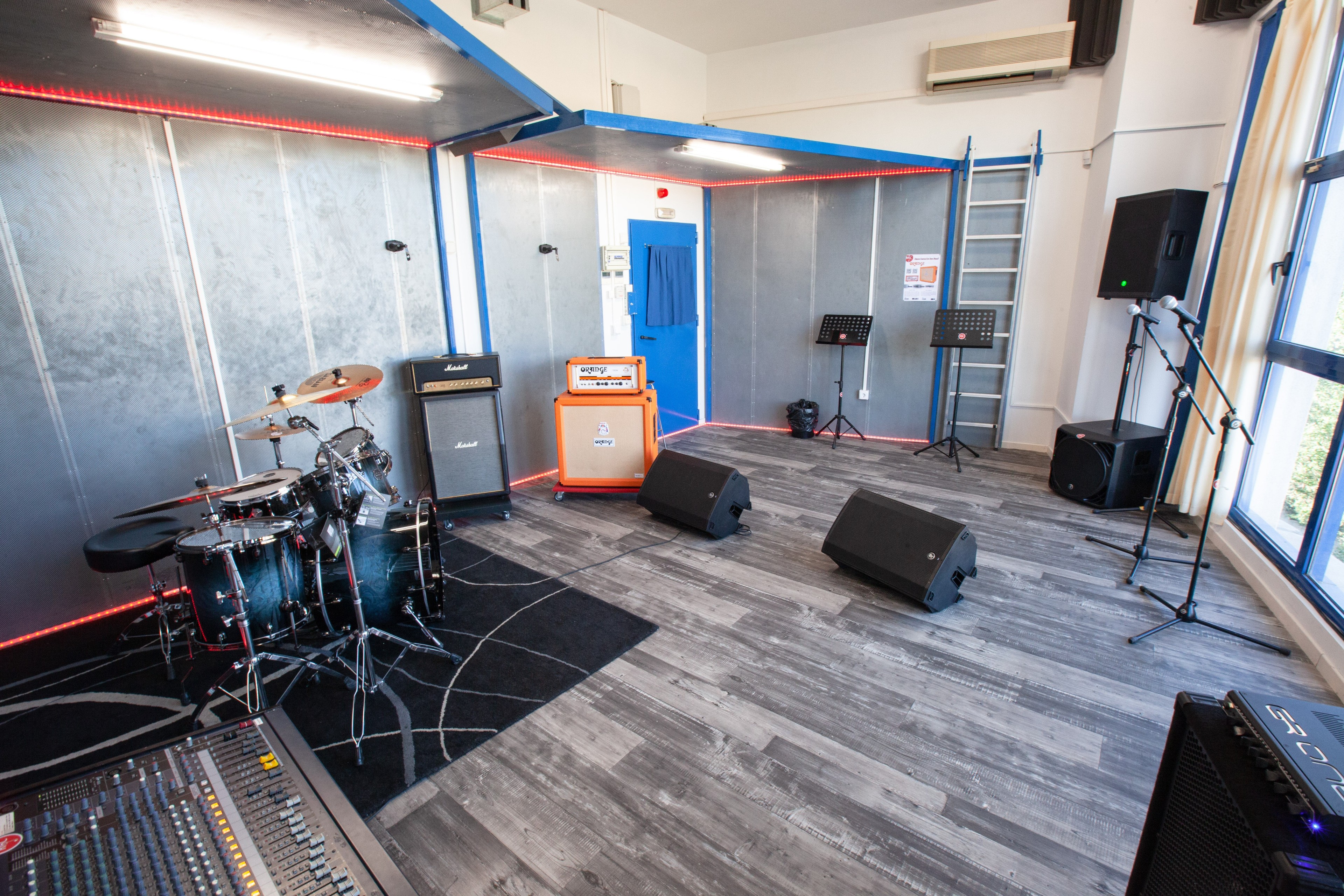 Ritmo y Compás Sala 73 — 写真5