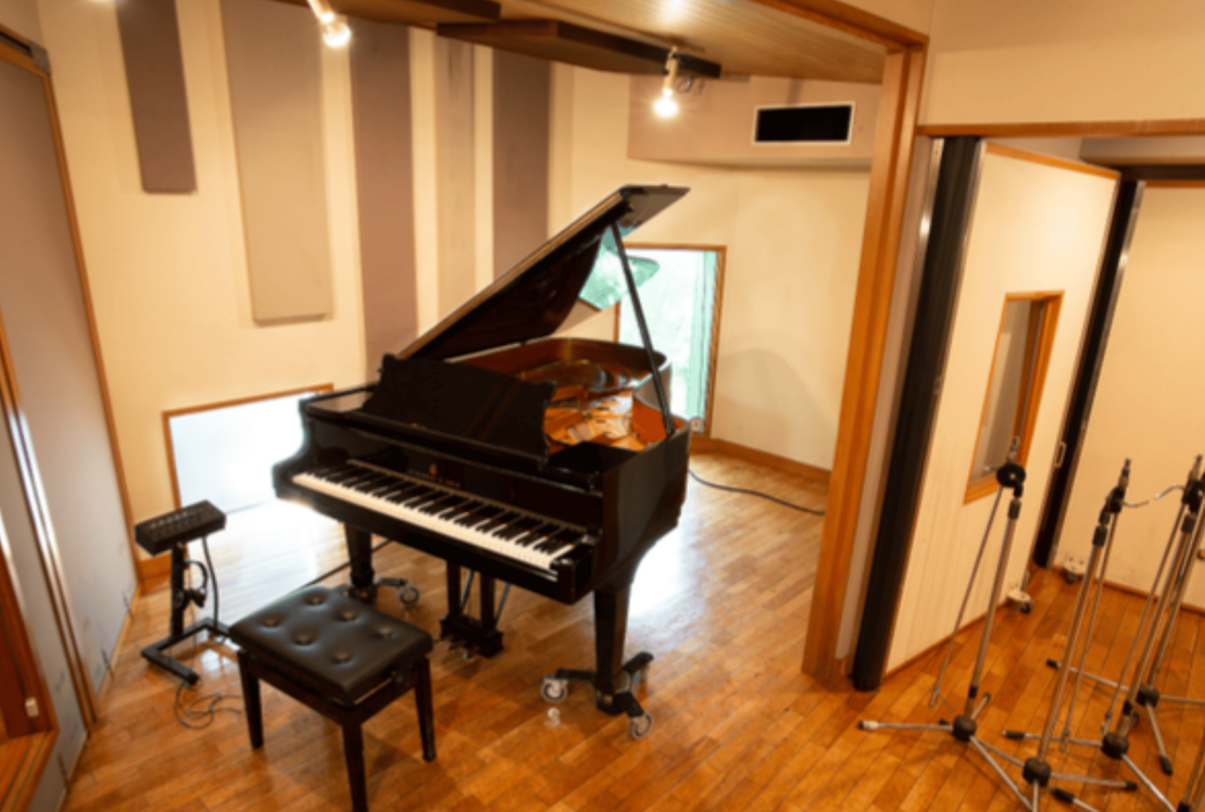 Unlimited Creative Studio in Heart of Tokyo: Studio A