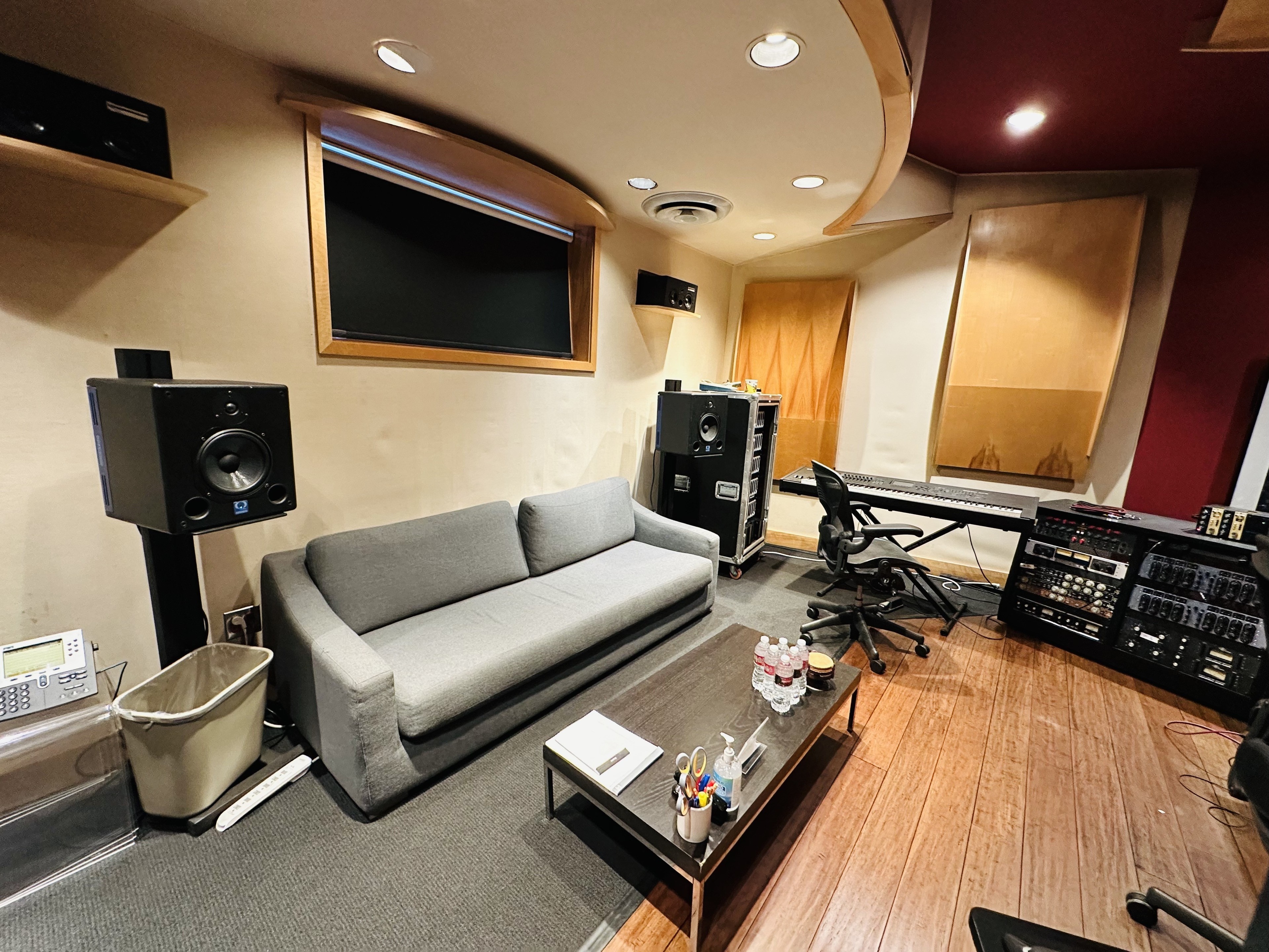 Hans Zimmer's Studio - Studio B — photo 5