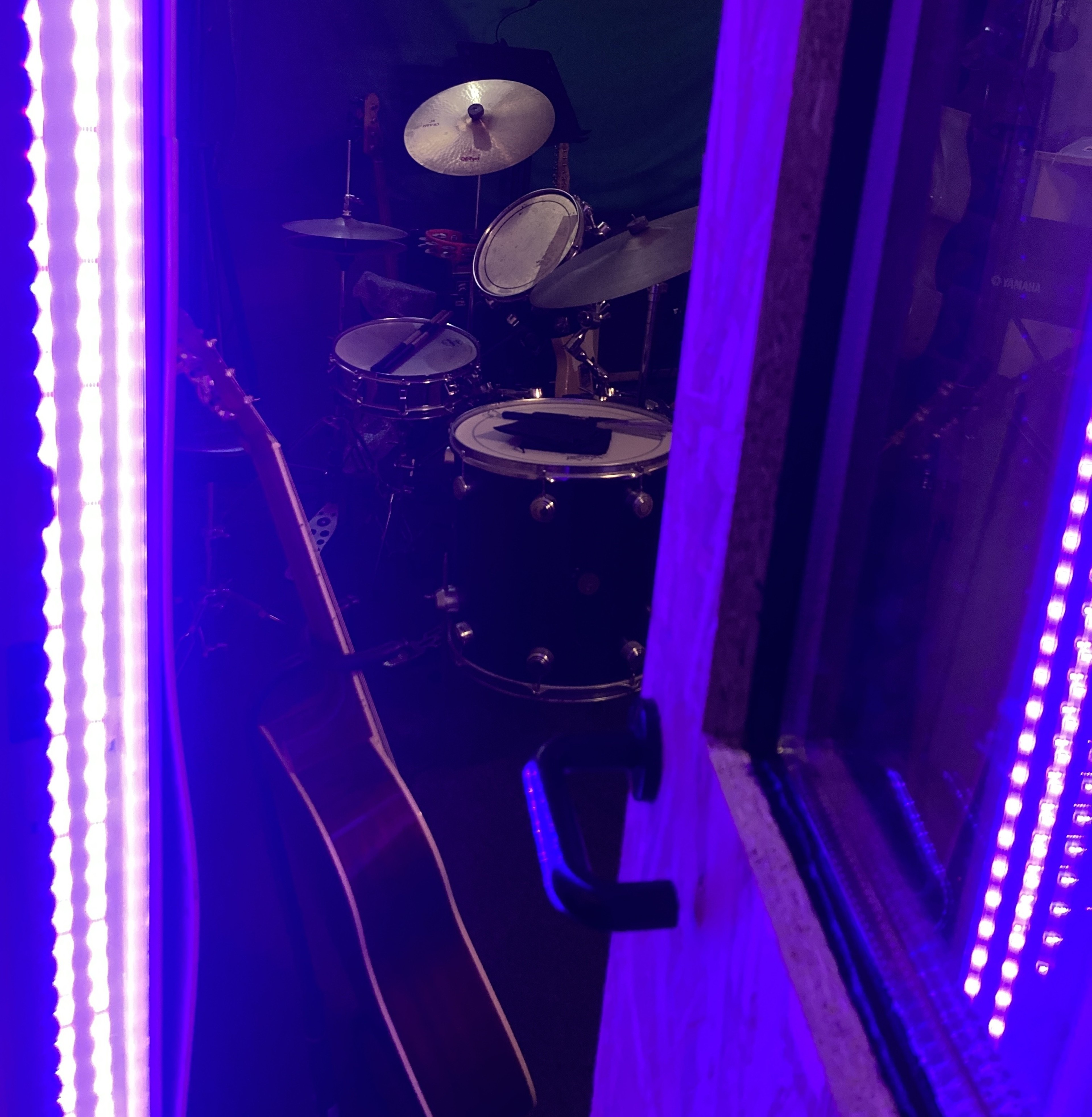 creative studio at klanghaus / relax - create - rehearse -record