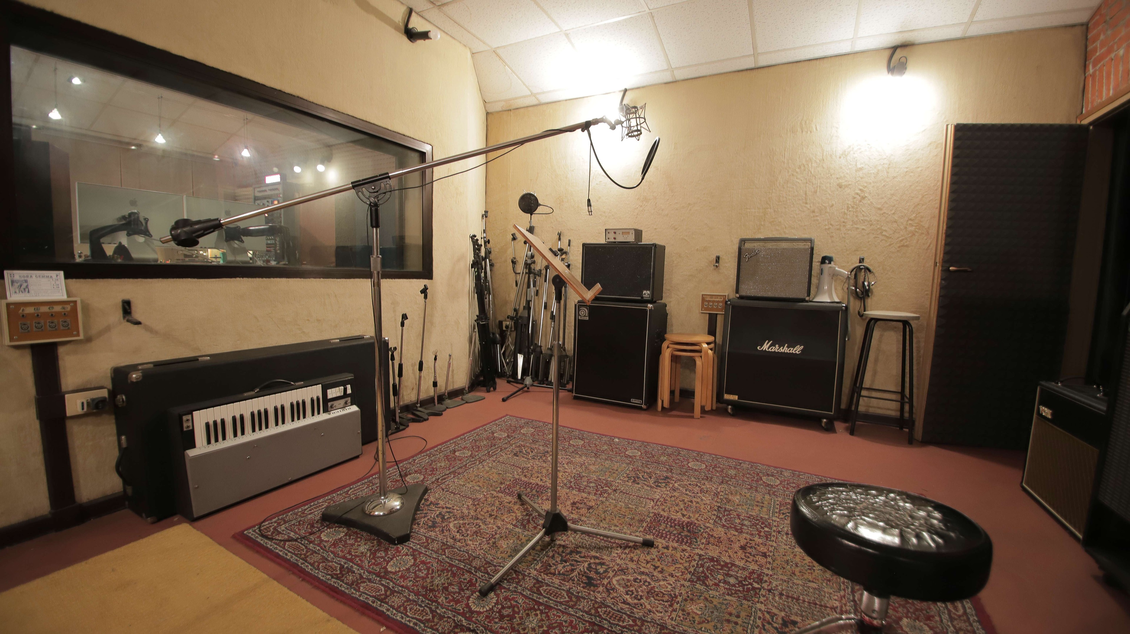 Recording and rehearsal room — photo 5