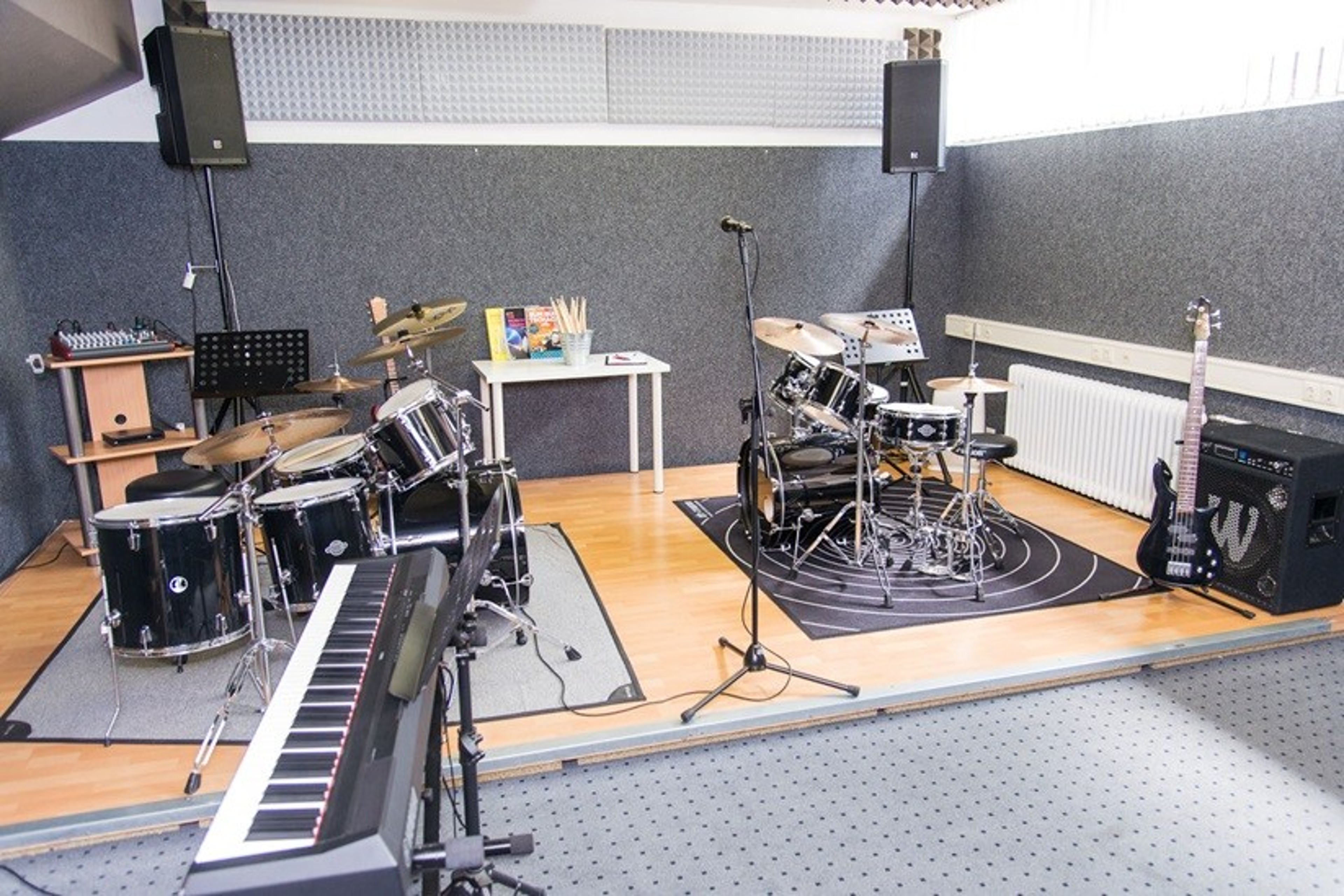 Music Meetup - Modern Music Center