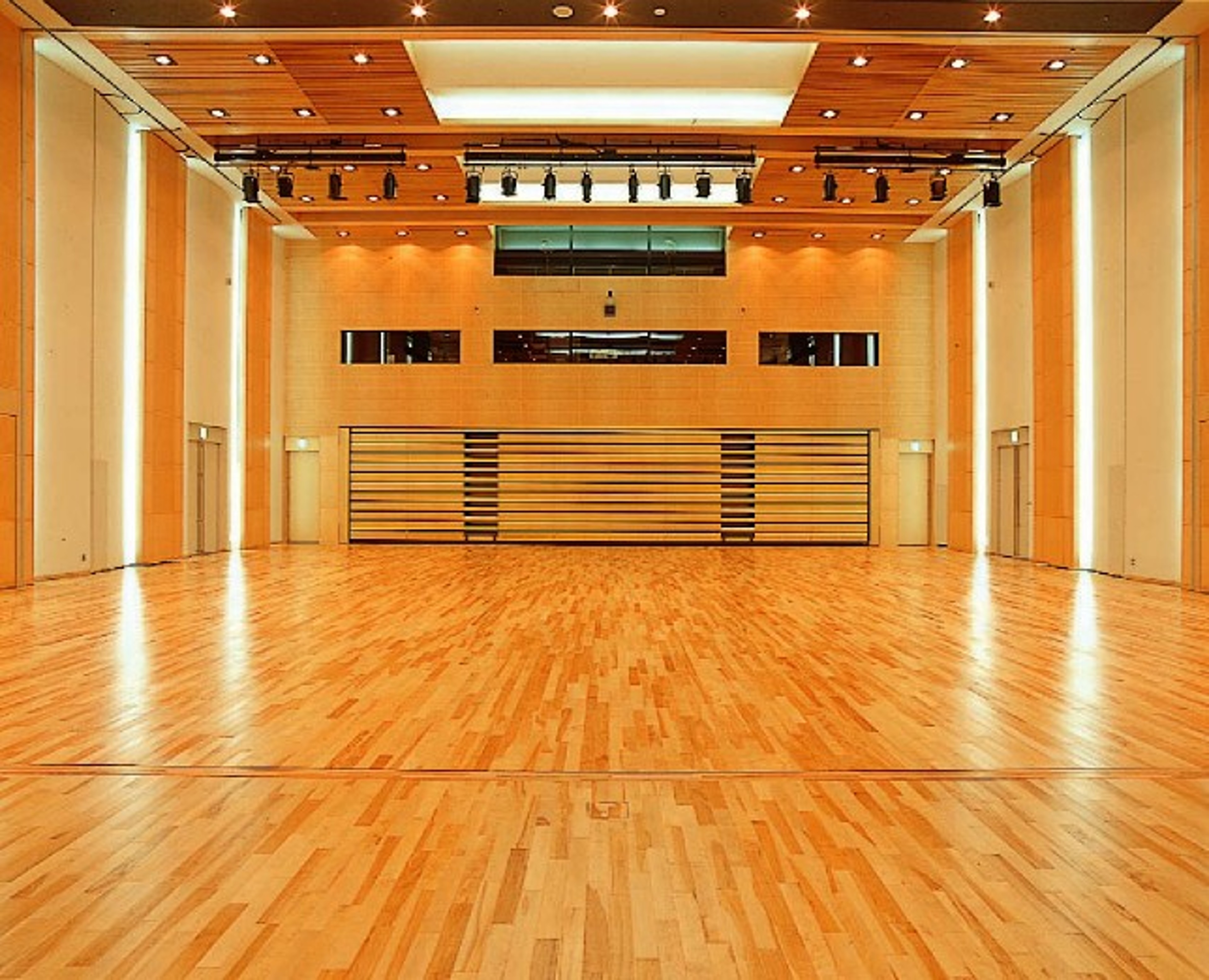 Multi Purpose Hall with Unlimited Creativity — 写真2