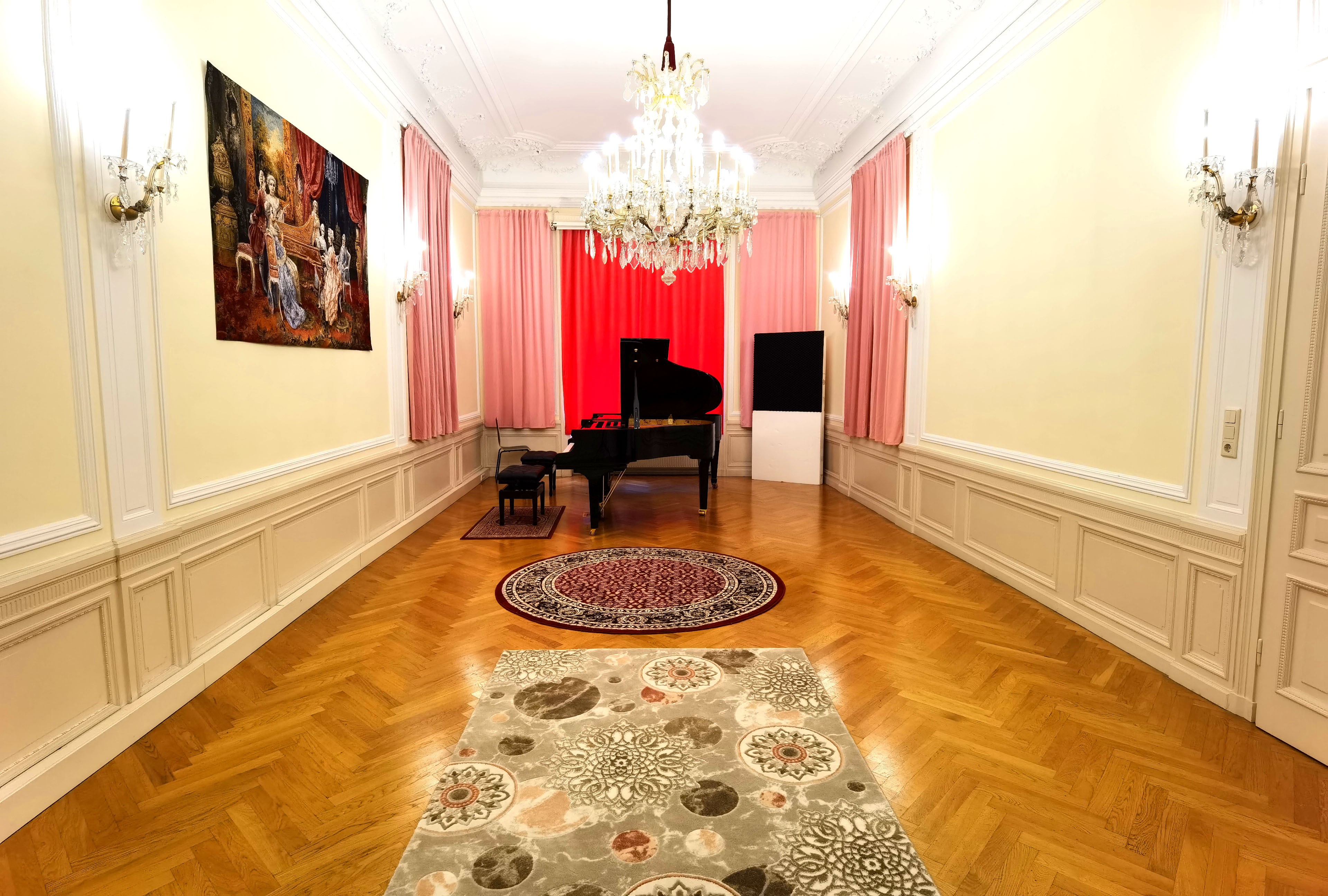 Mozart Hall — 写真3