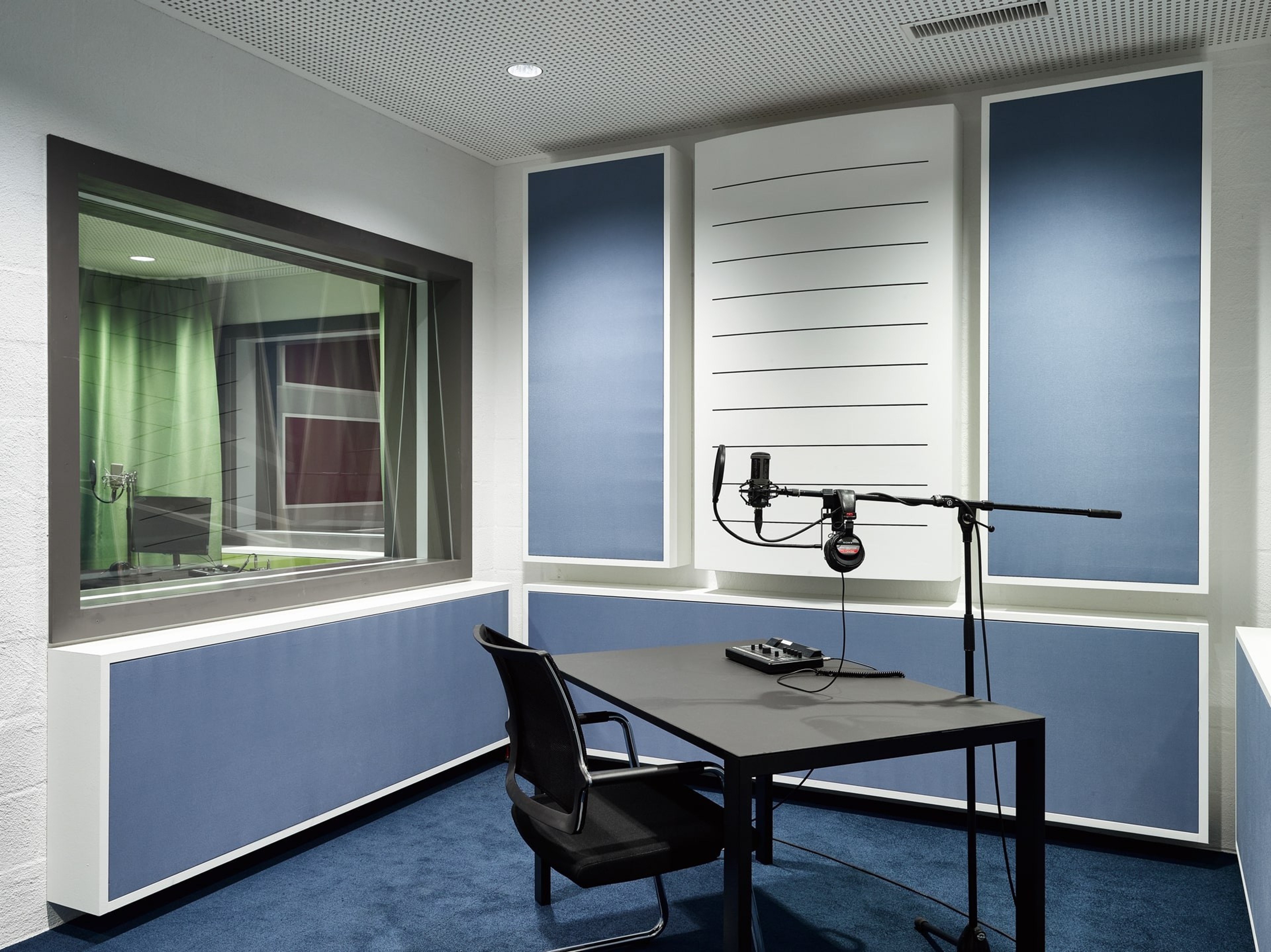 Live Room 2 – Big Recording Booth