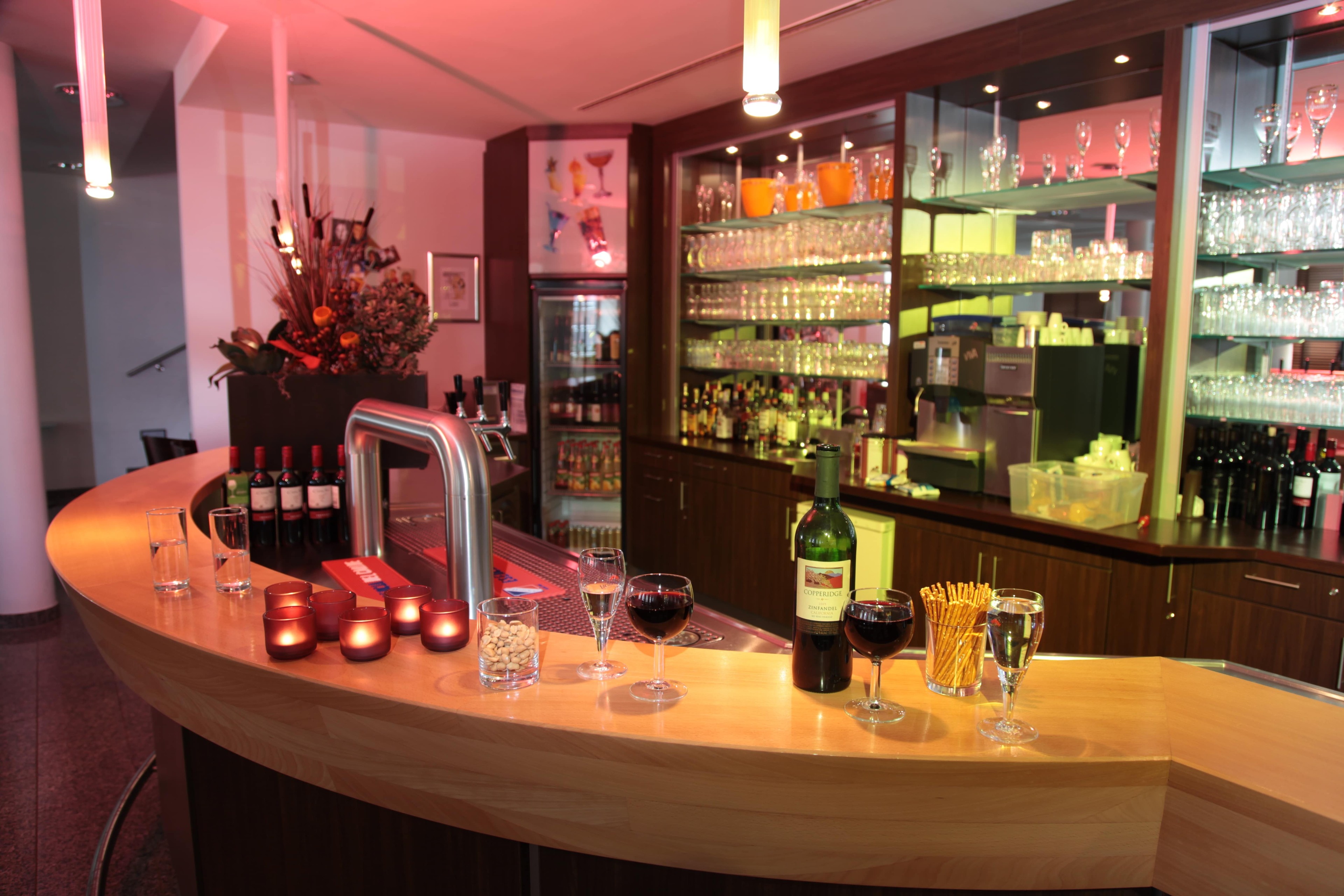 "Hirschbar" — photo 2