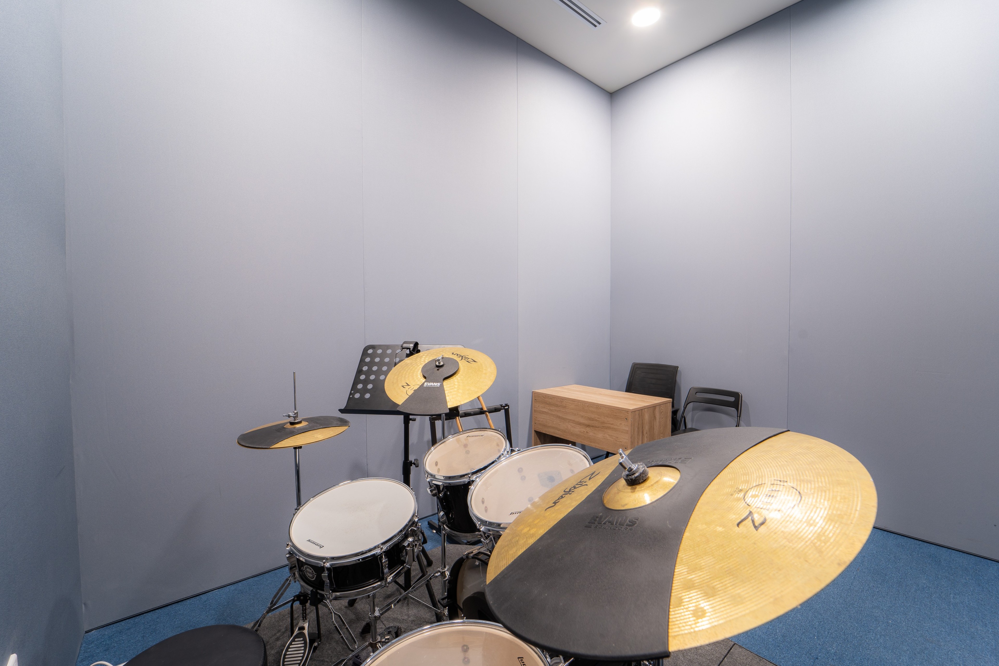 Fournotes Room C4 — 写真4