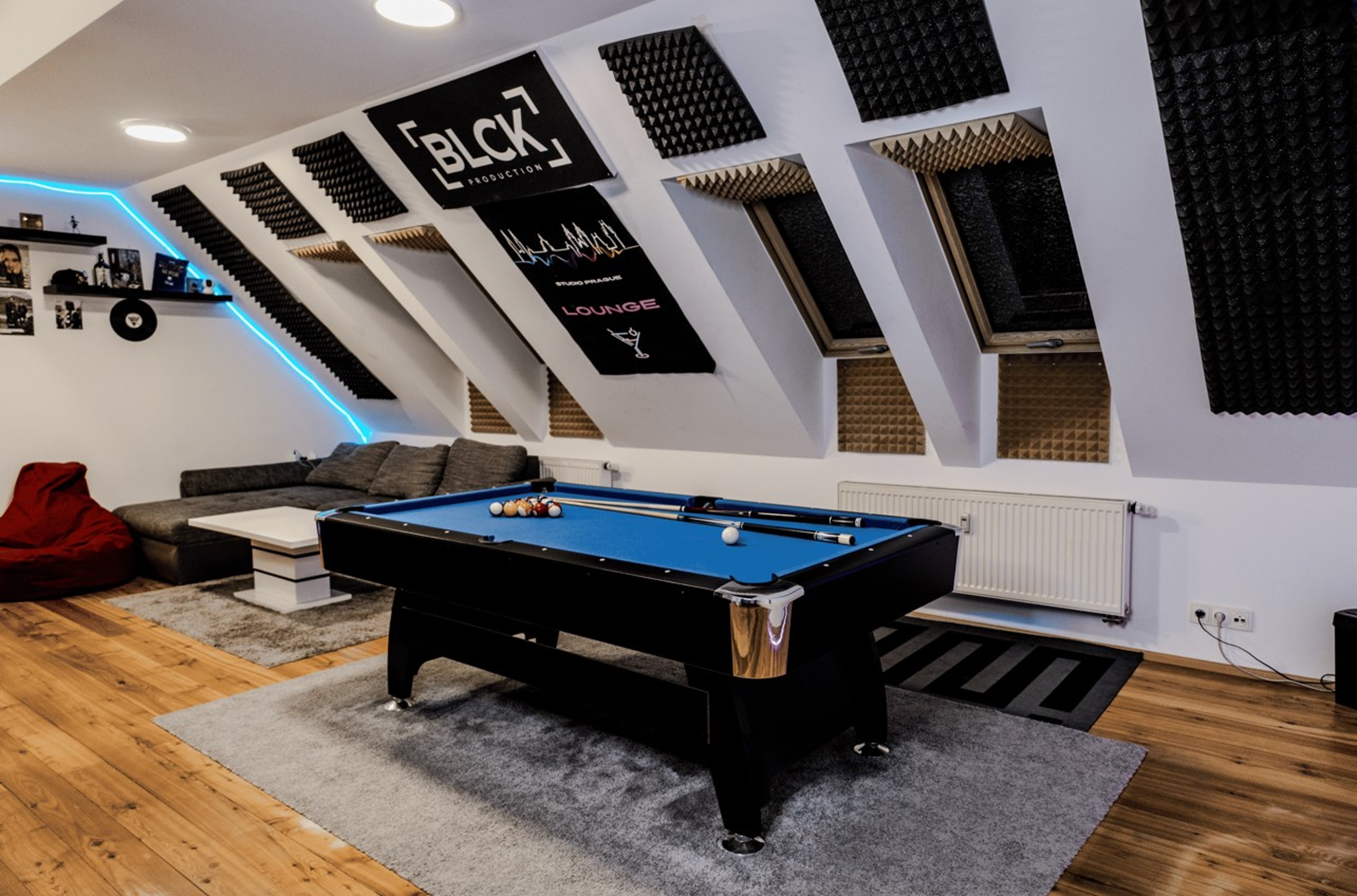 Recording and production studio with chill zone — photo 5