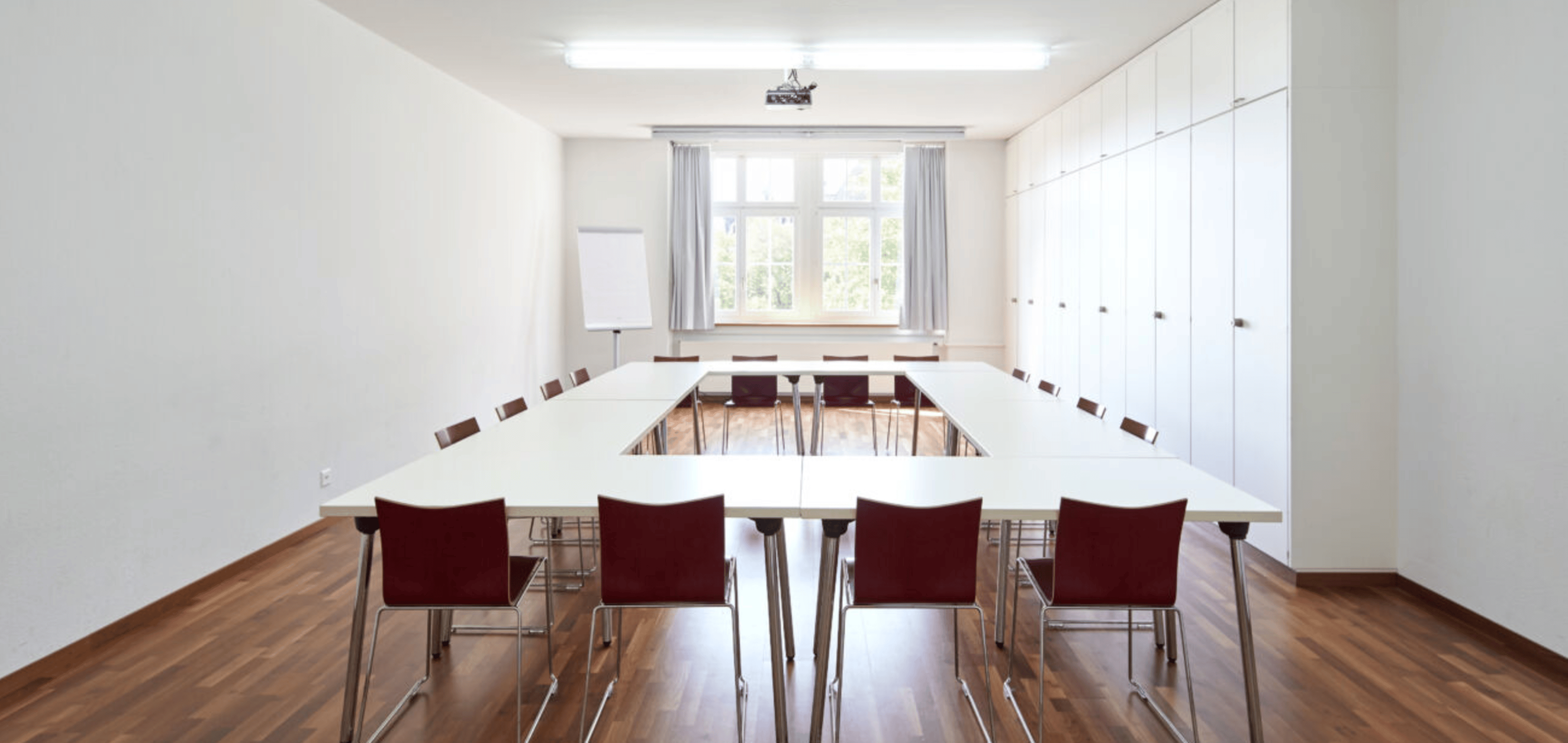 SITZUNGS ZIMMER 24 - Volkshaus Zurich
