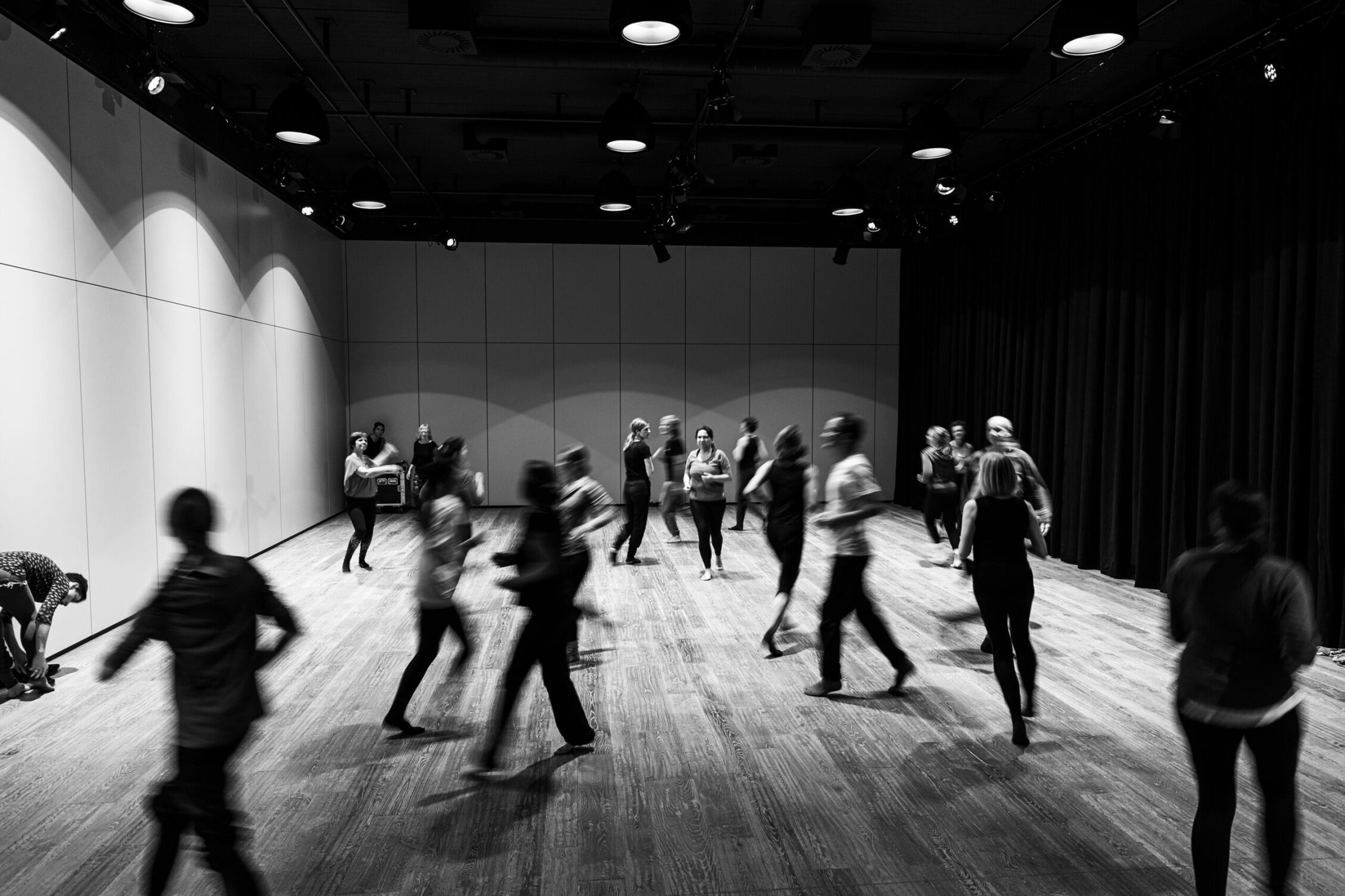 Raum 10 - im MOMENT
