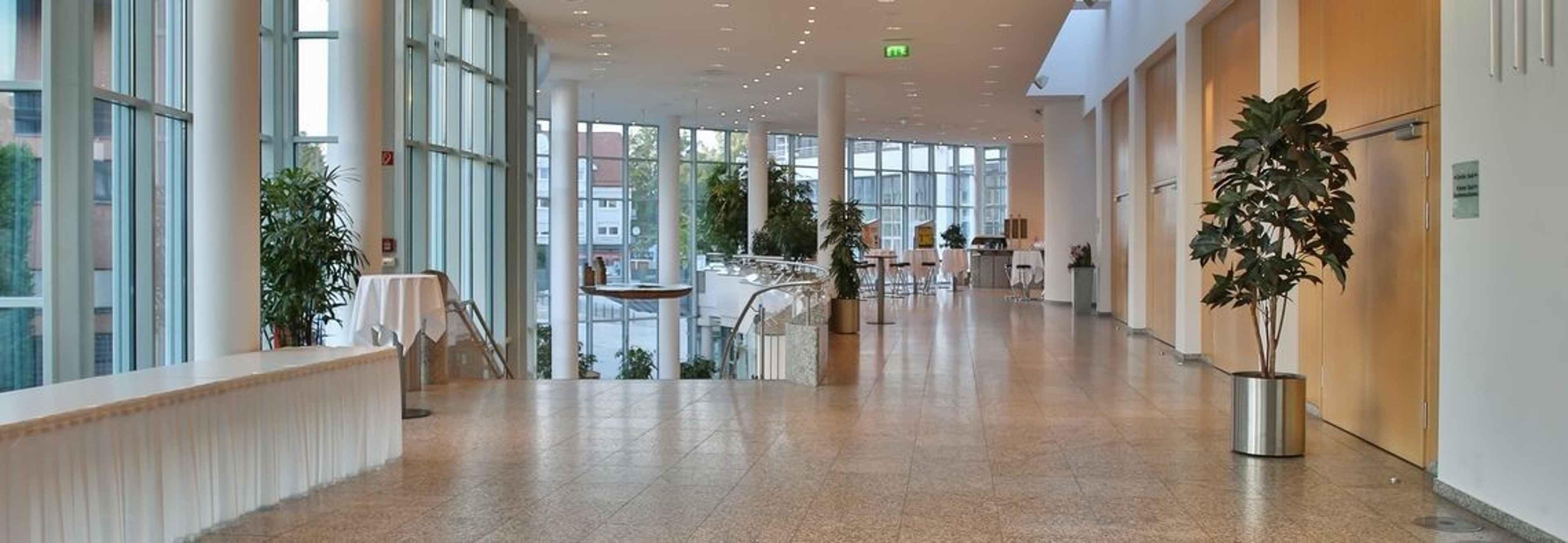 Foyer — 写真4