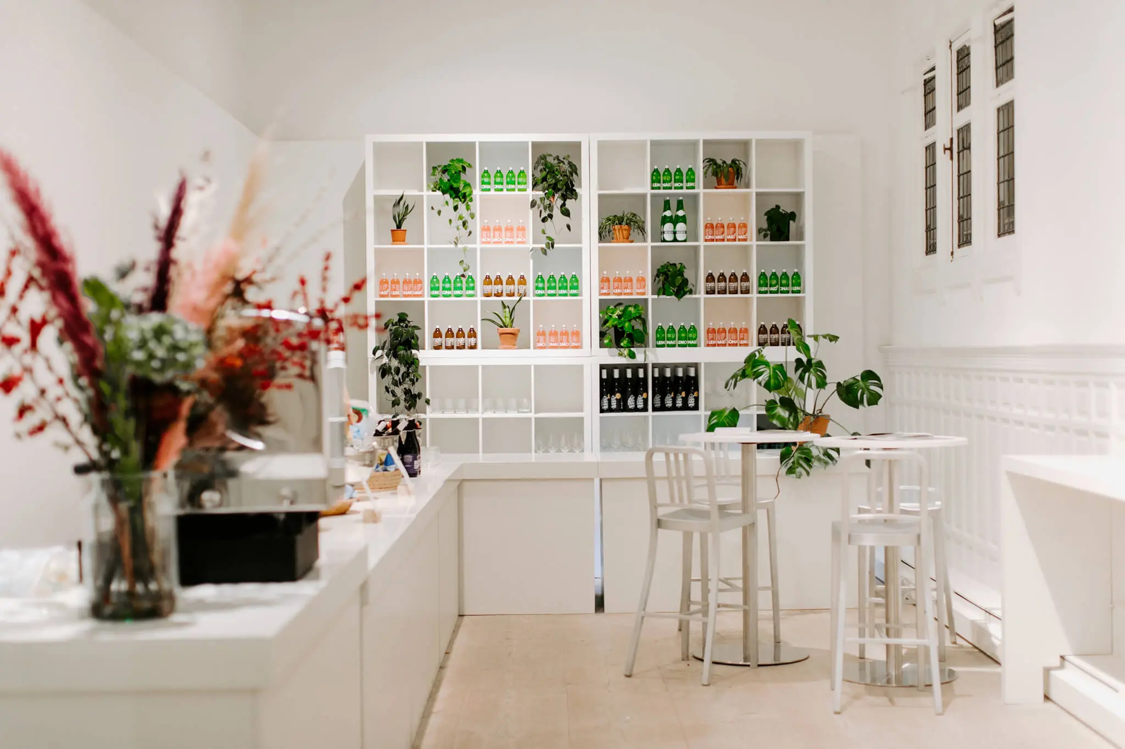 The Ballroom + The Bar - Fashion For Good Museum — 写真2