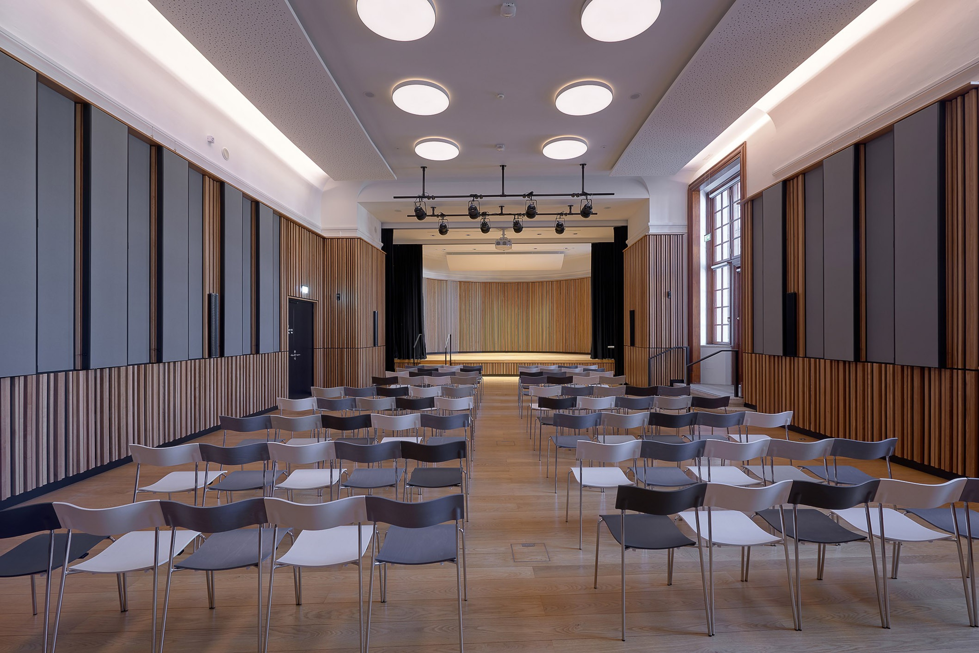 Forum @ Weltmuseum Wien — photo 3