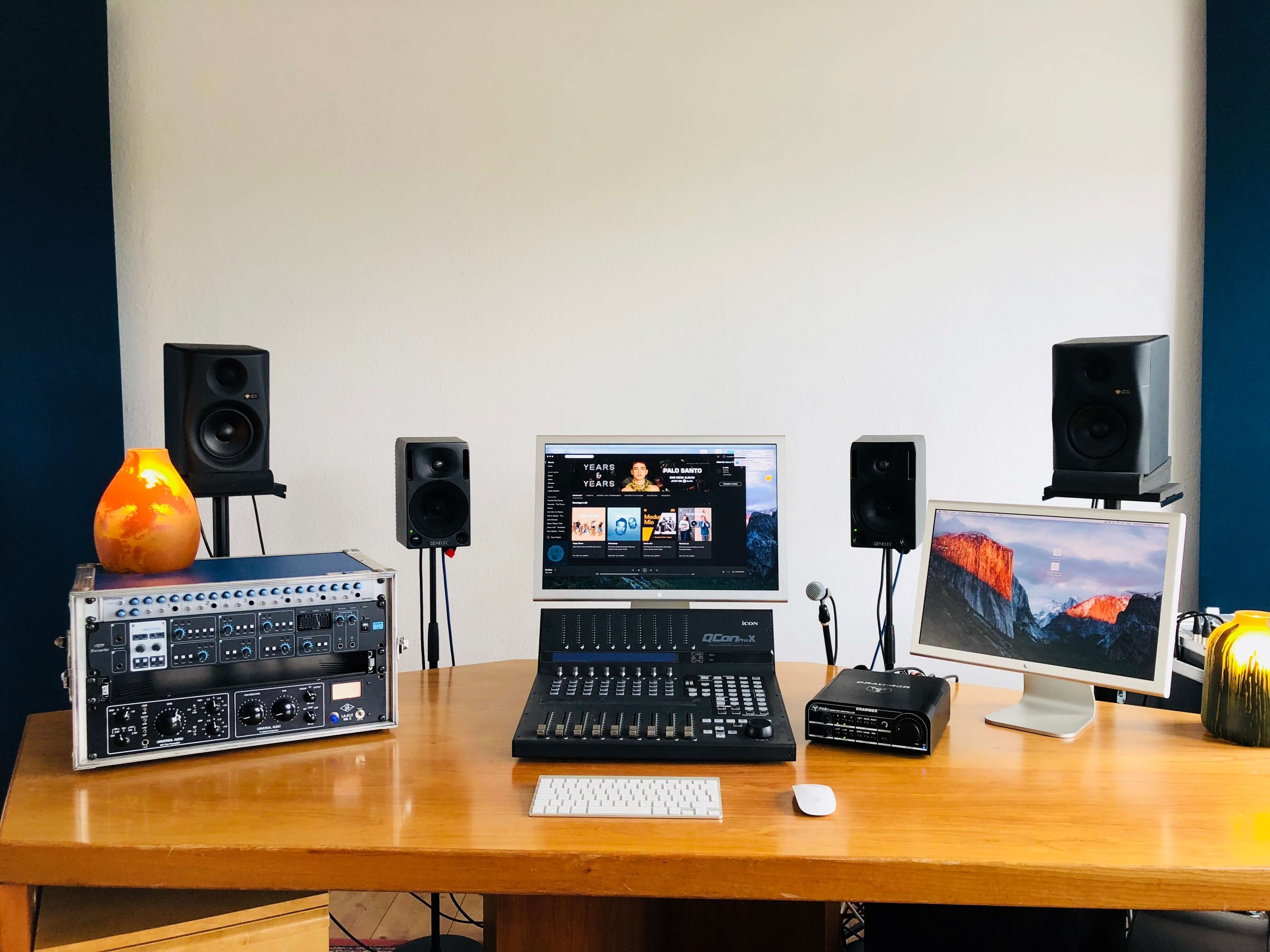 Control room in beautiful studio - Room 1 — 写真3
