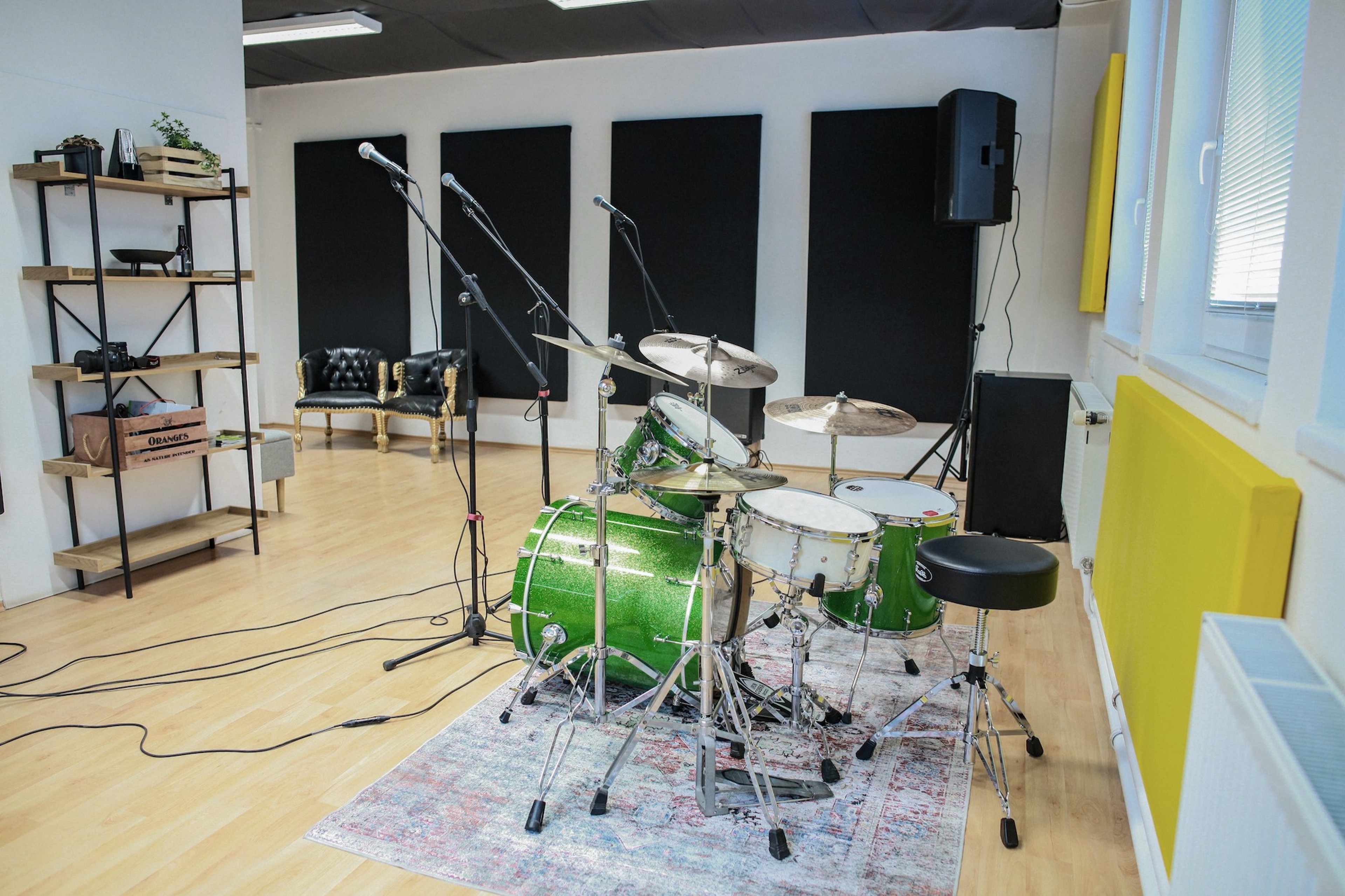 GhostTown Rehearsal Room - a living room for band — photo 3