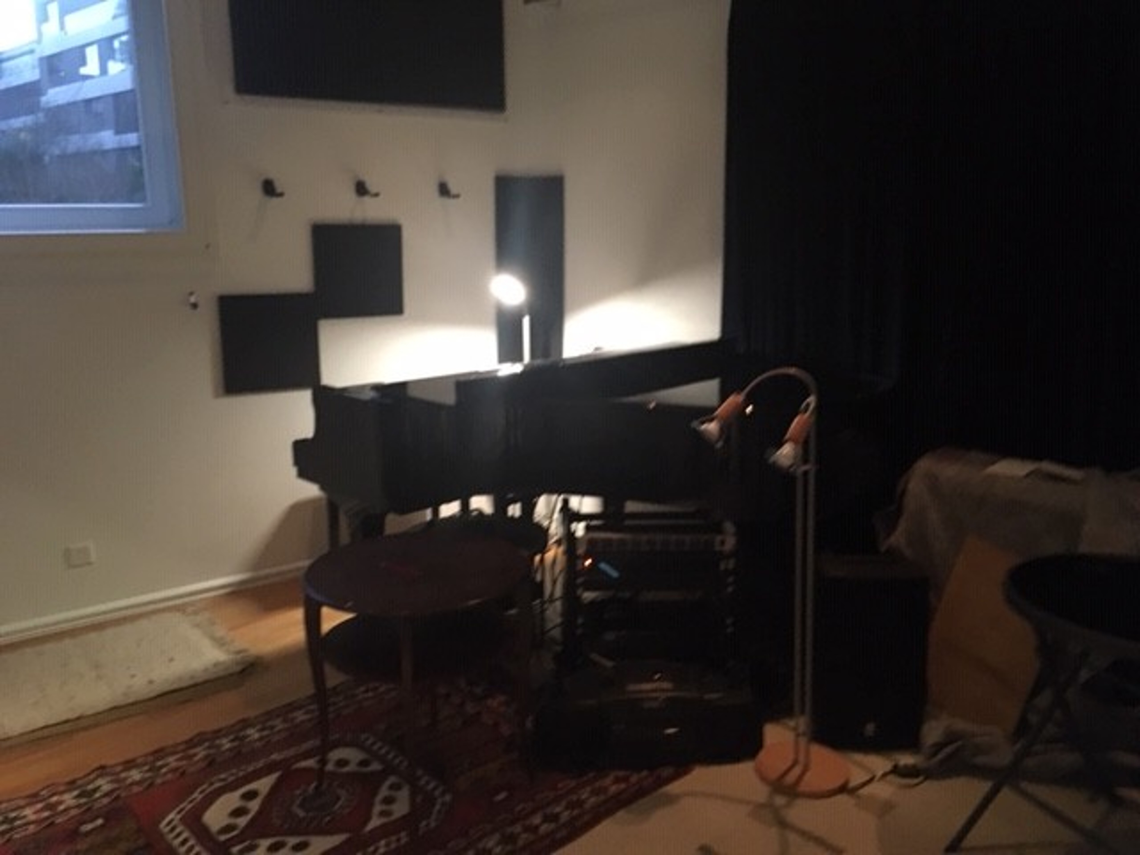 Grand piano in a perfect location with parking — photo 5