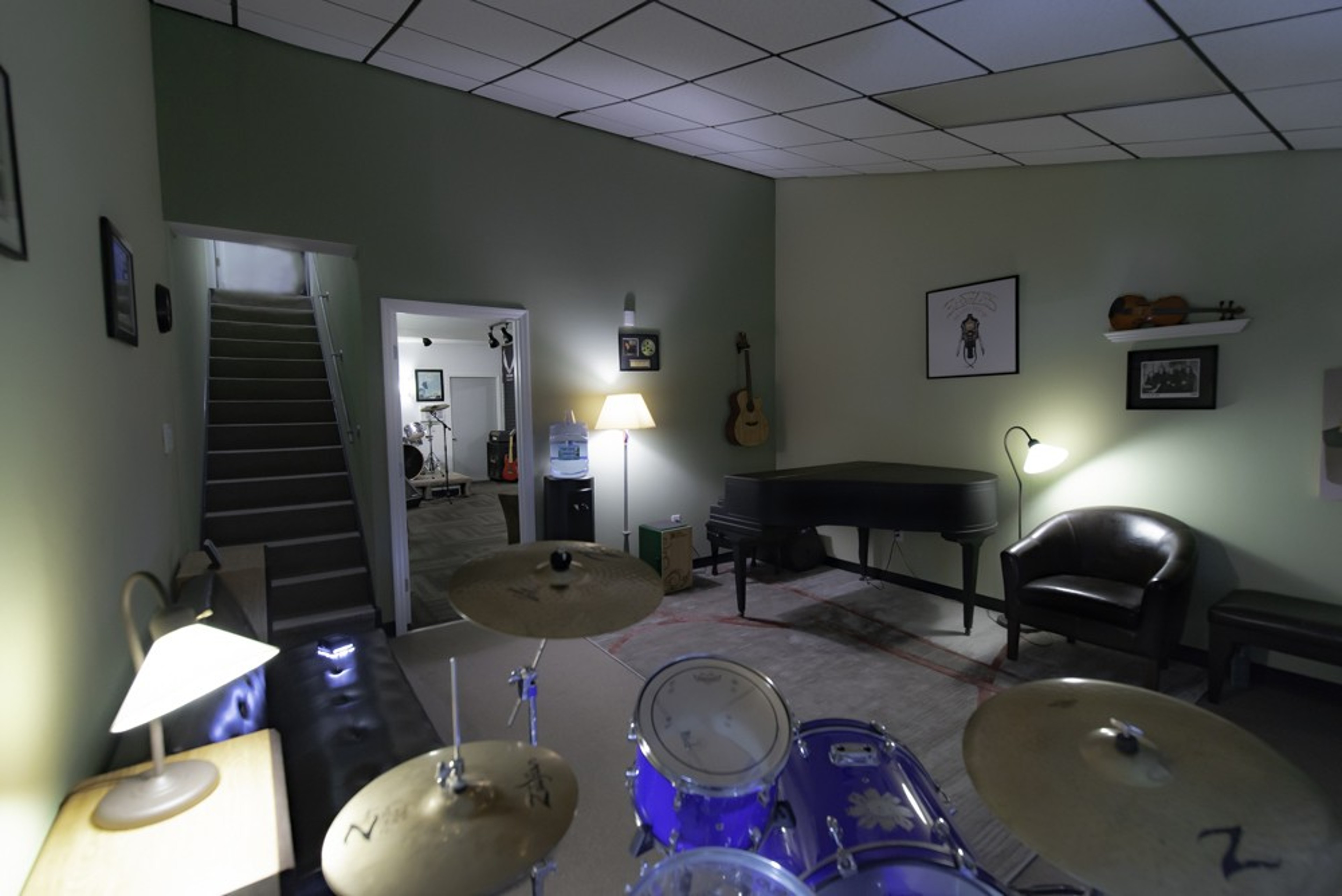 Master Peace Studios - The Classic Room — 写真2