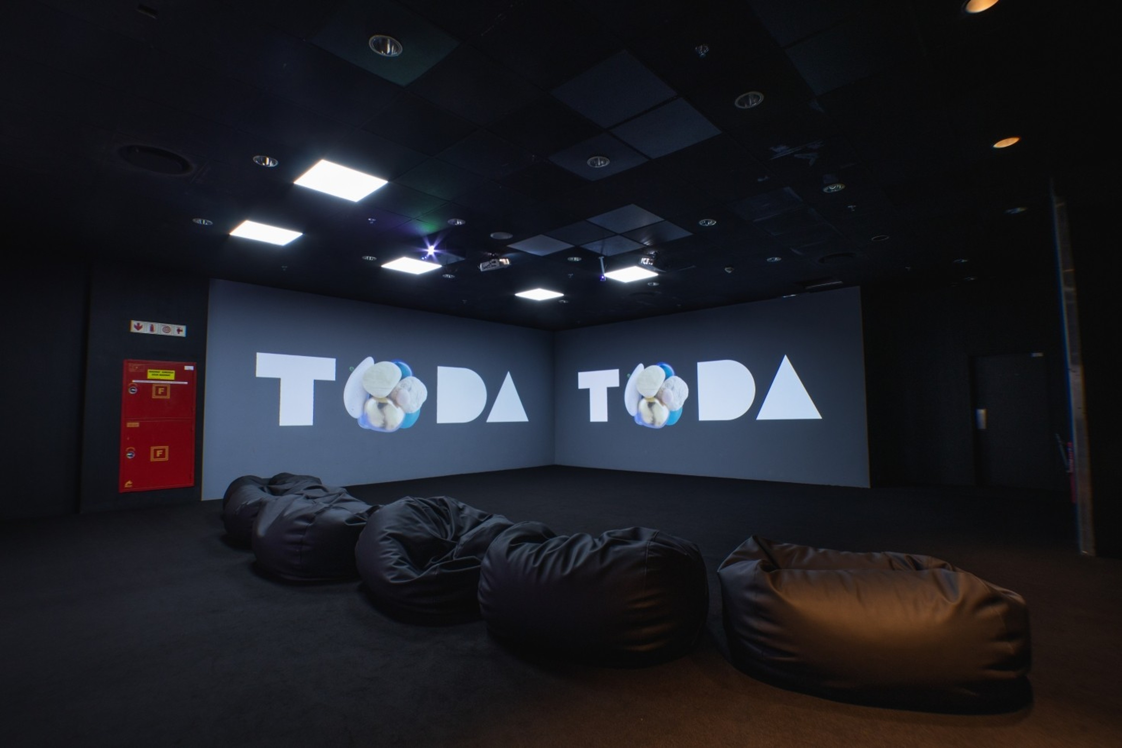 Immersive Interactive Room