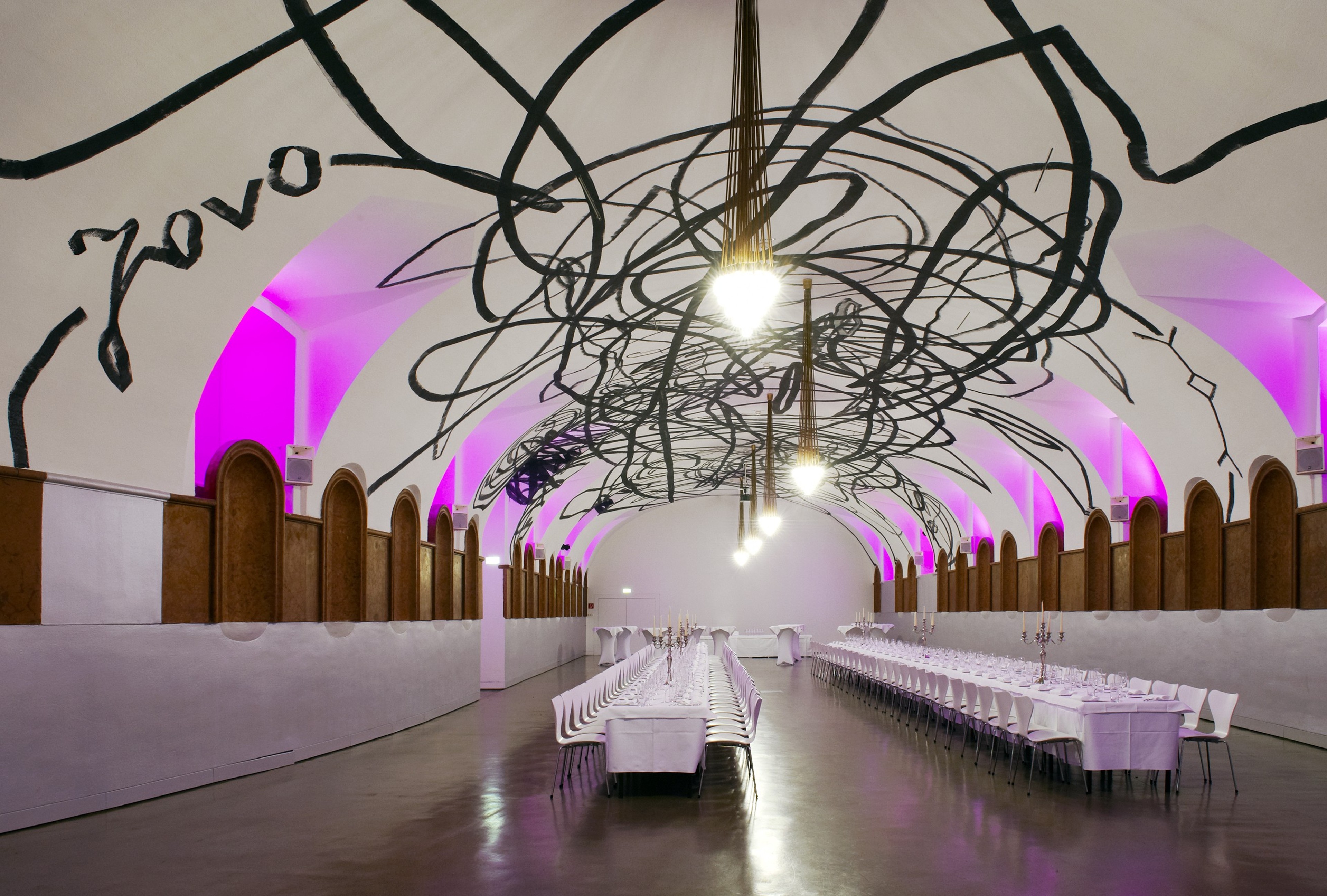 Great Hall at Mumok-Hofstallung — 写真3