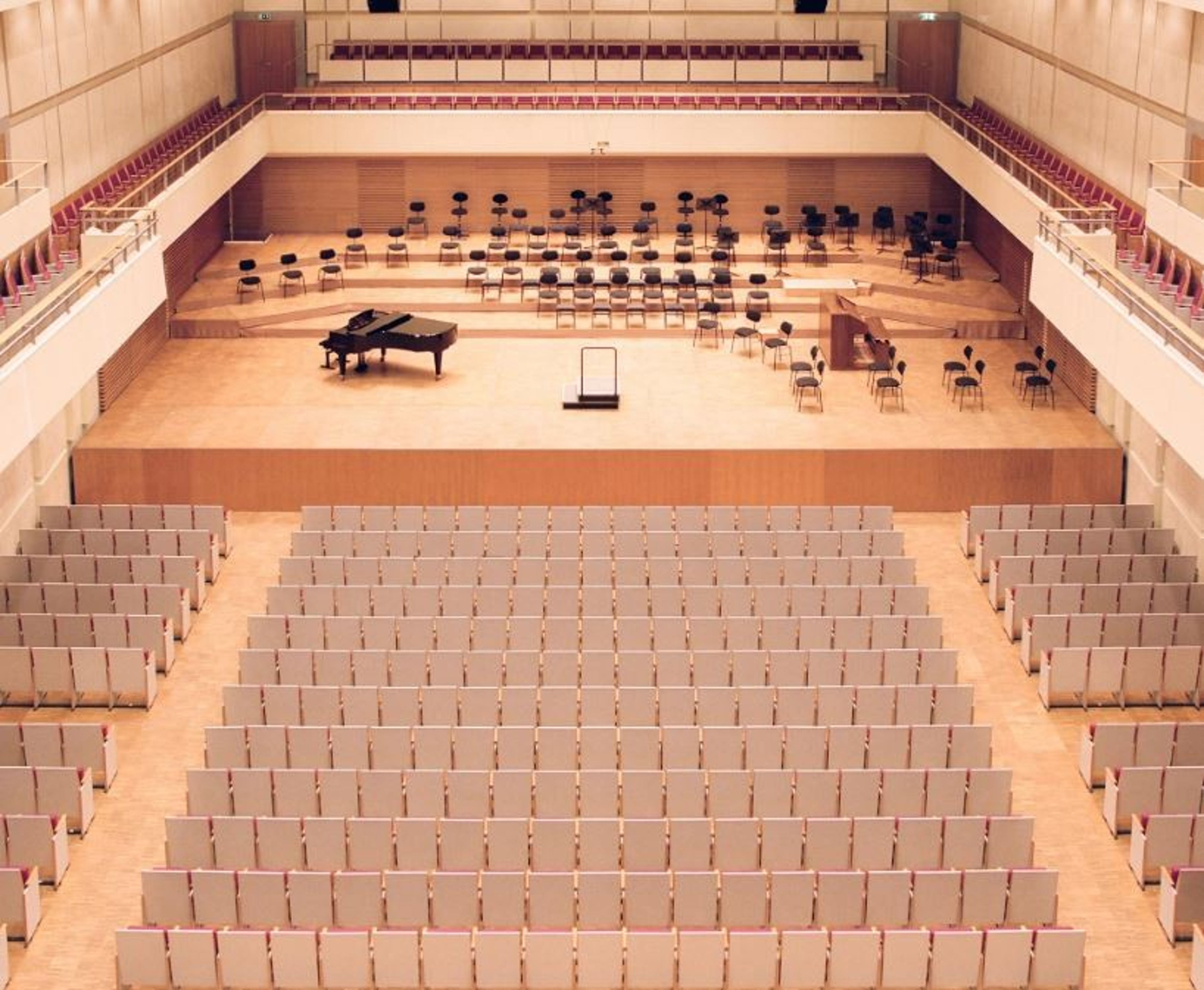 Majestic Auditorium for Concerts and Performances