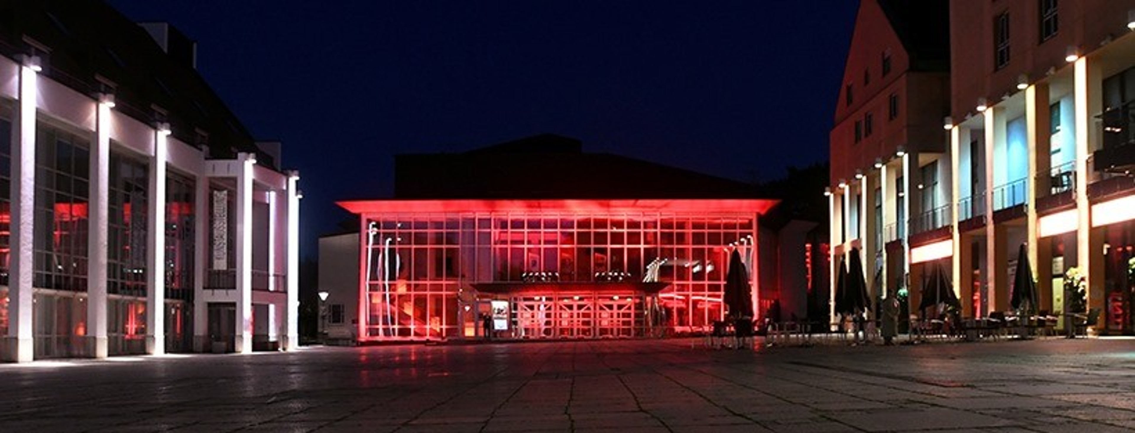 Large Hall — photo 3