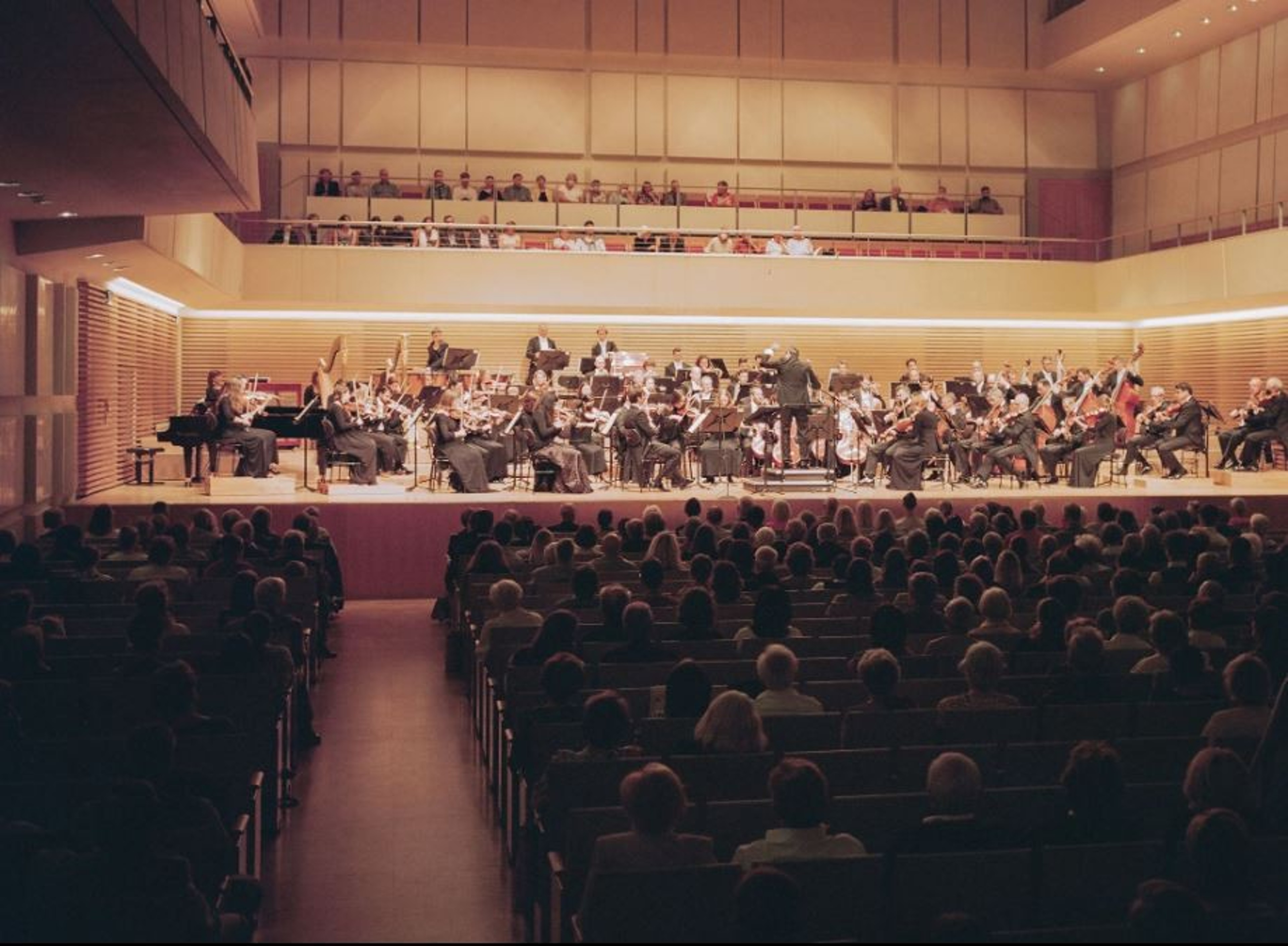 Majestic Auditorium for Concerts and Performances — 写真4