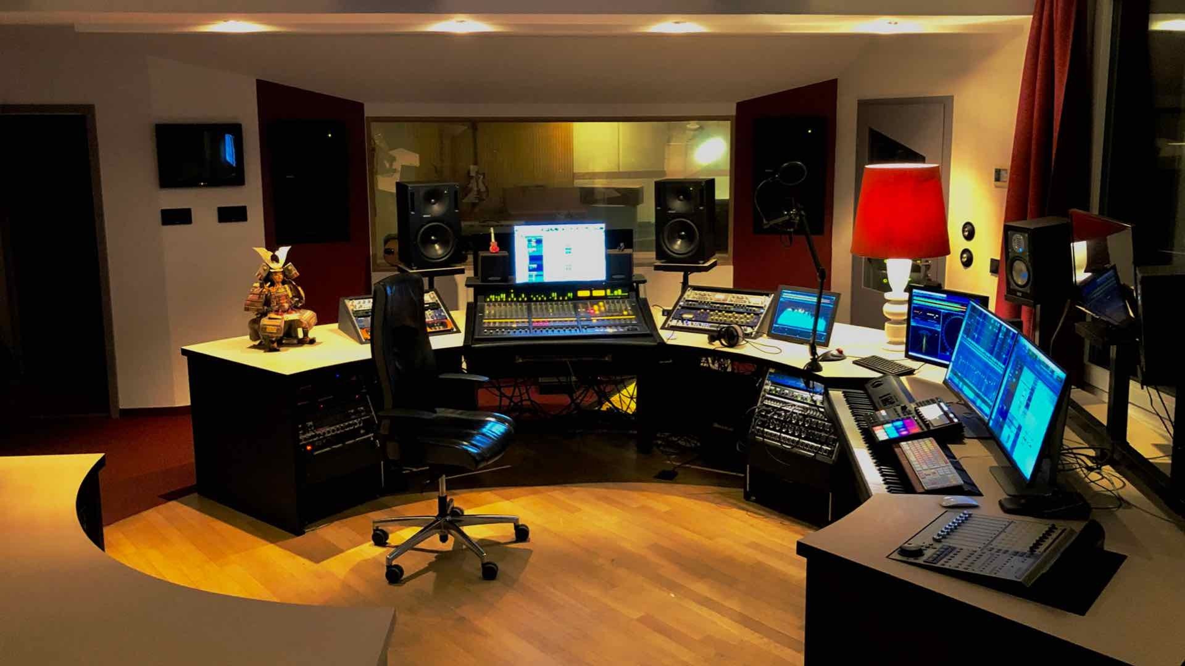Recording in Hamburg's most beautiful Studio