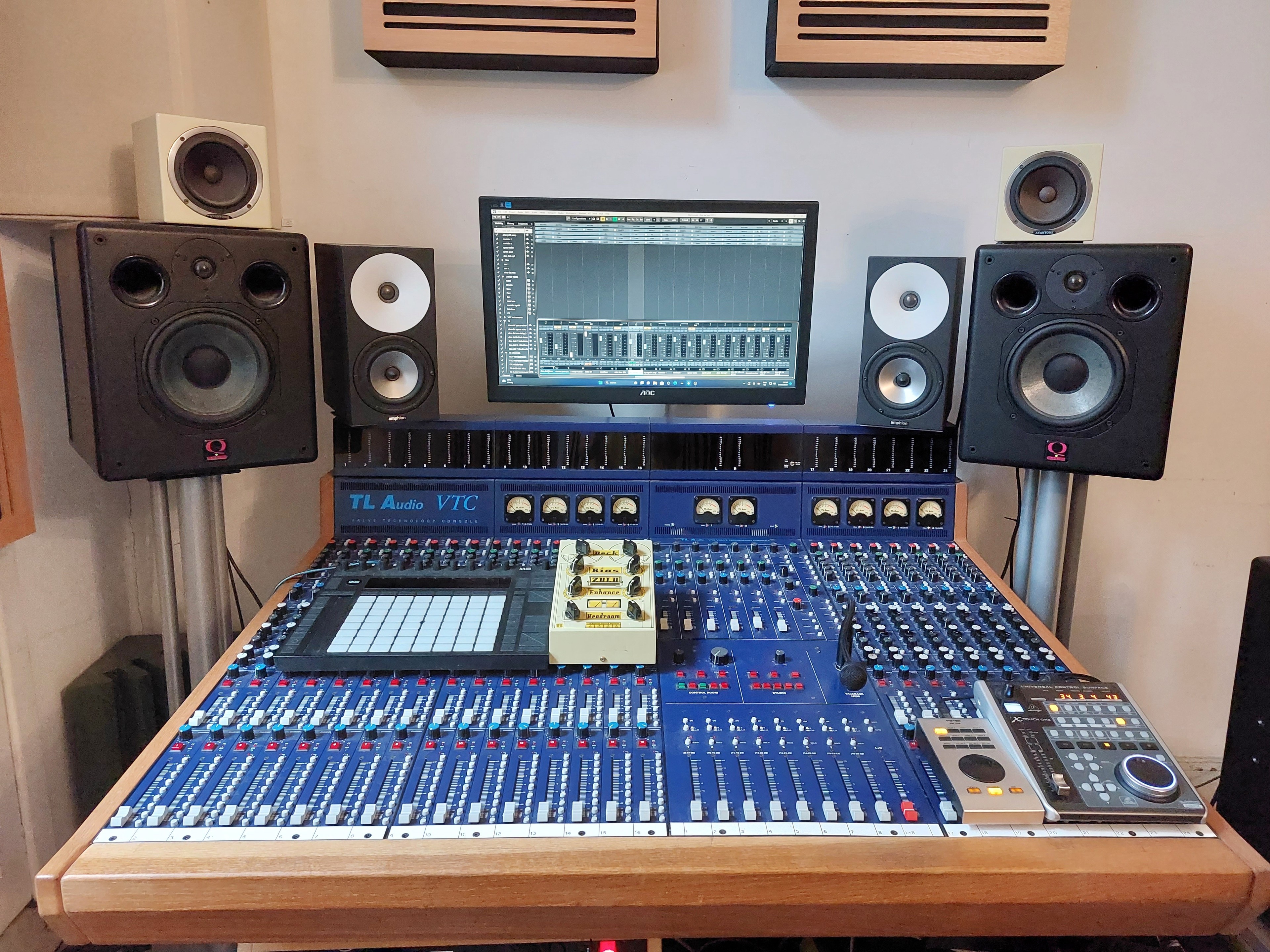 The Sonic Lodge Recording Studio — photo 2