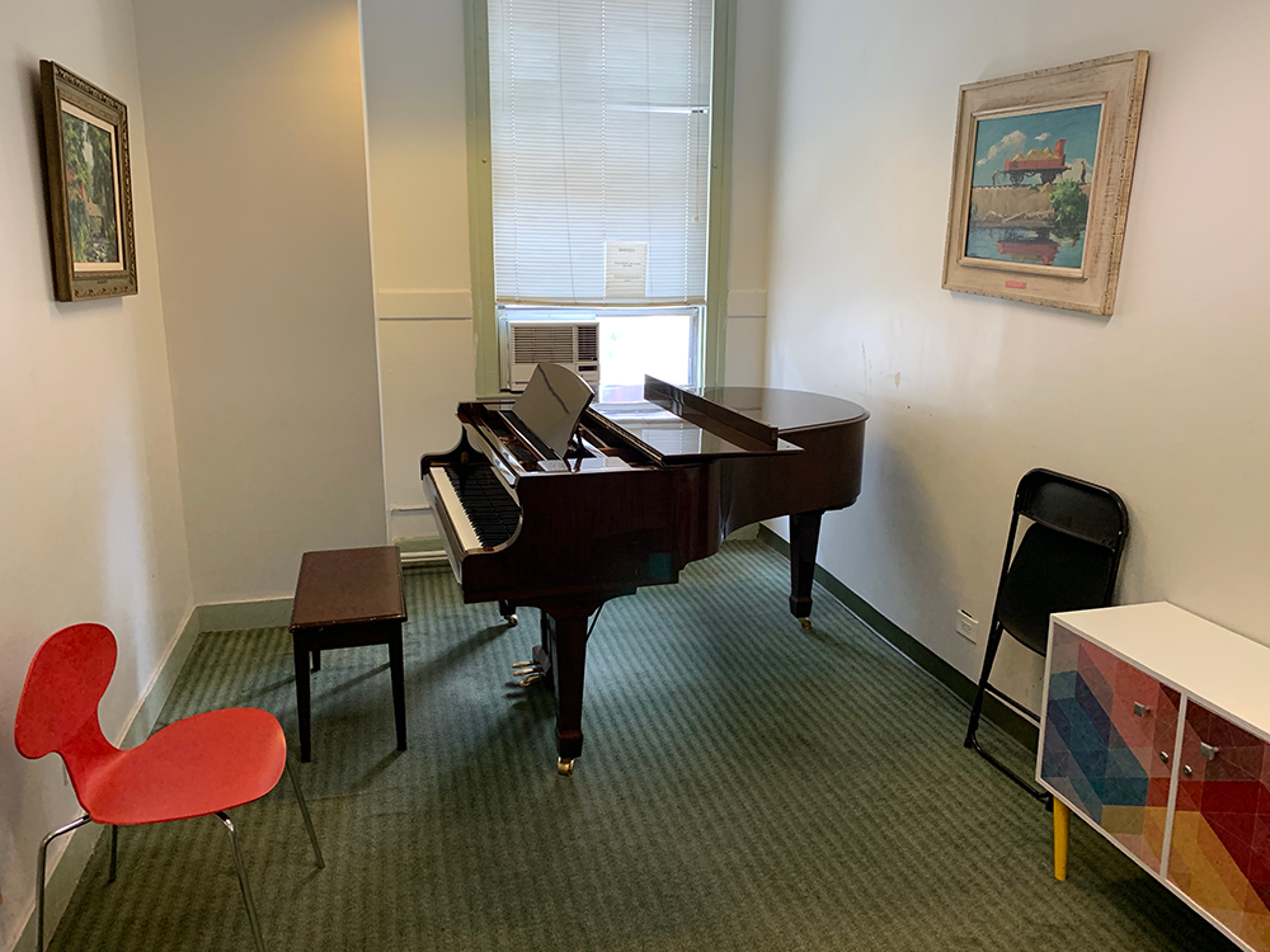 Steinway Grand Piano Rehearsal Studio