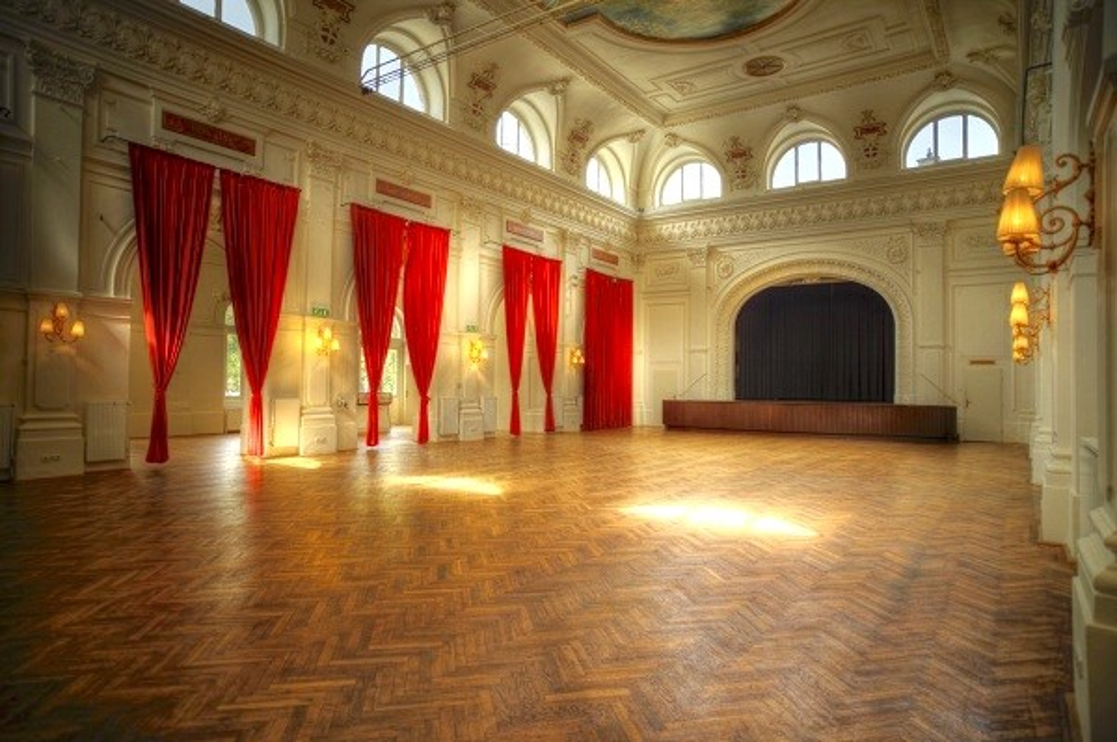 Casino Baumgarten - Ballroom — photo 2