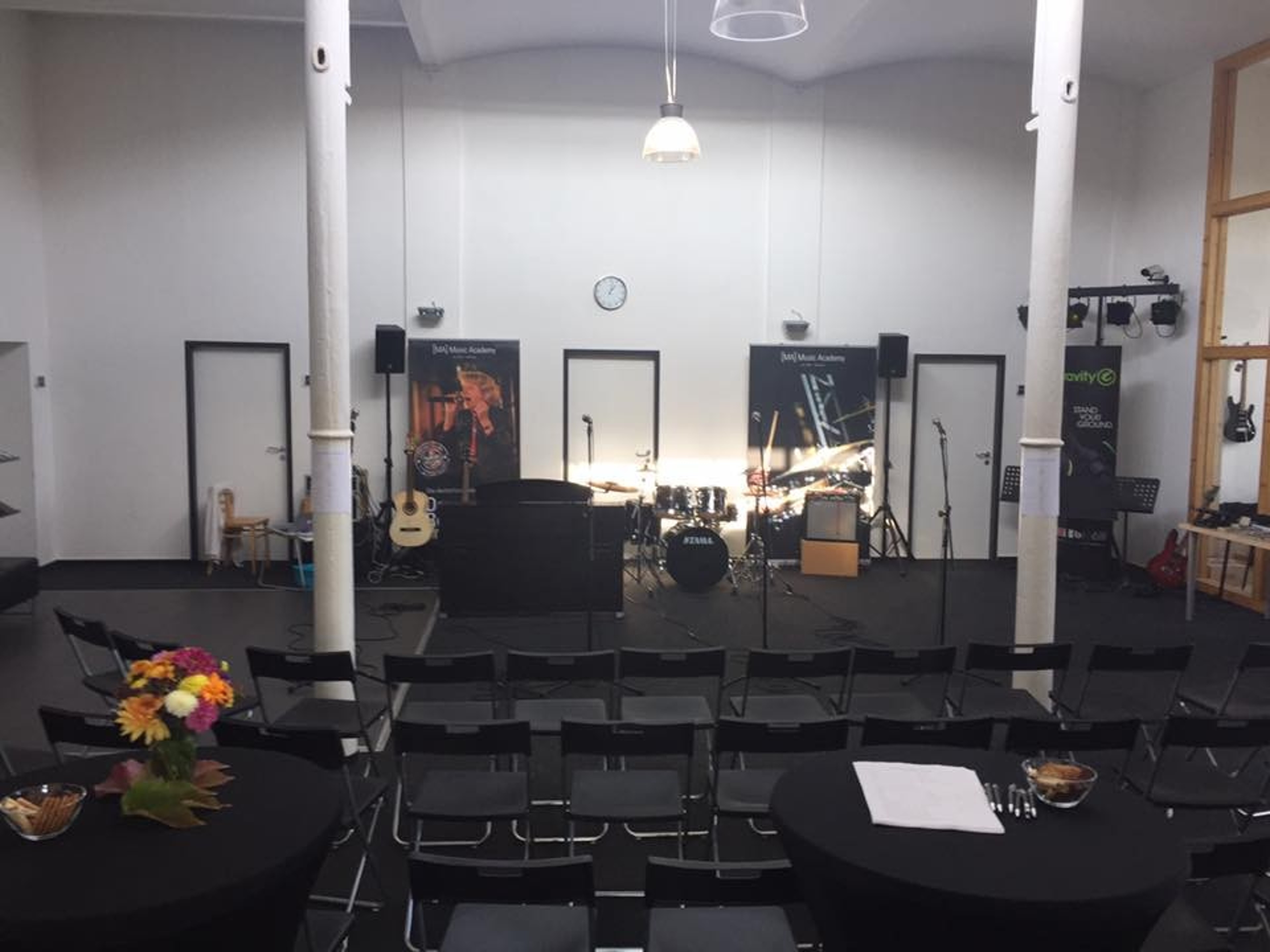 Event Lounge — photo 2