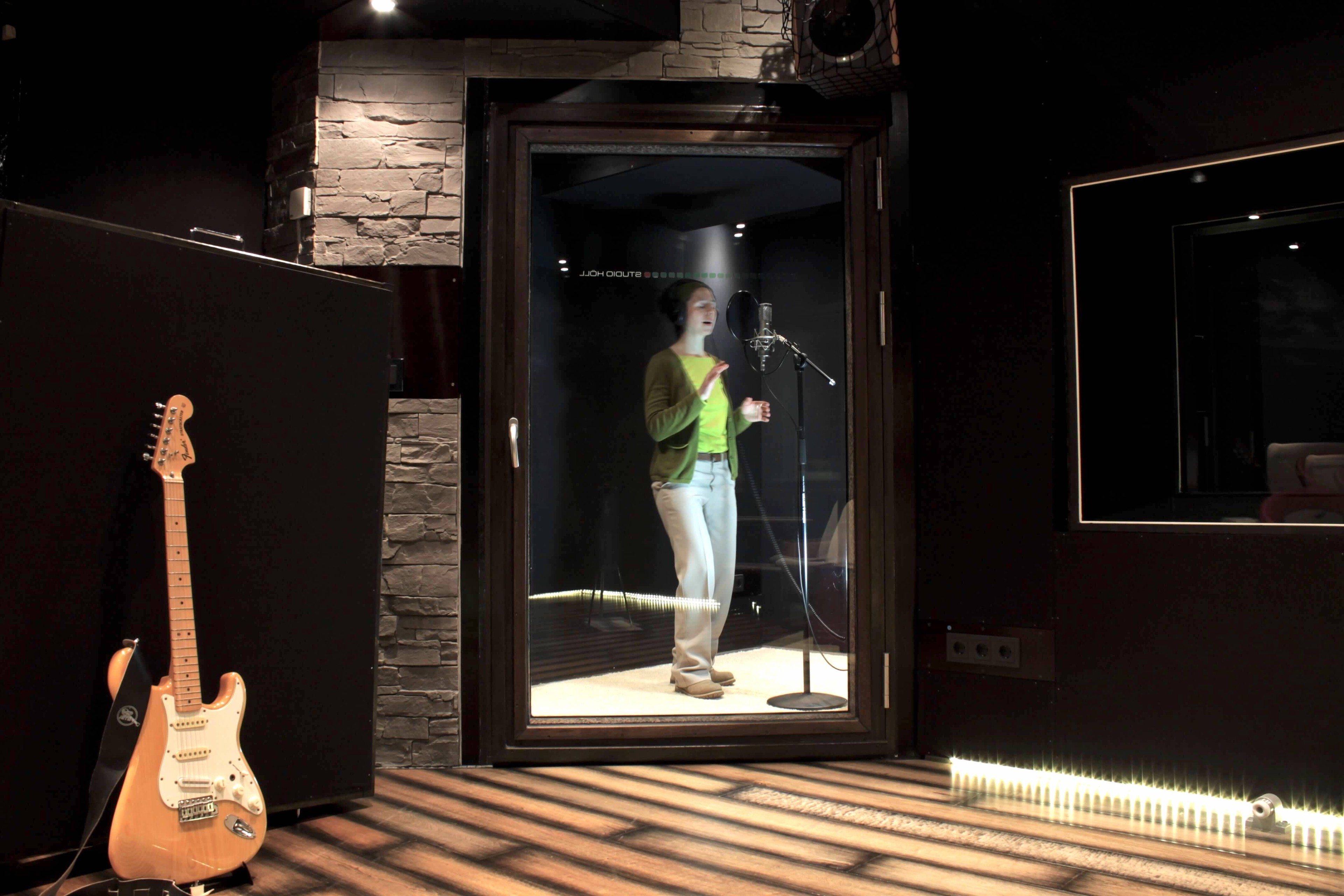 Recording Studio space with a living room feel — photo 4