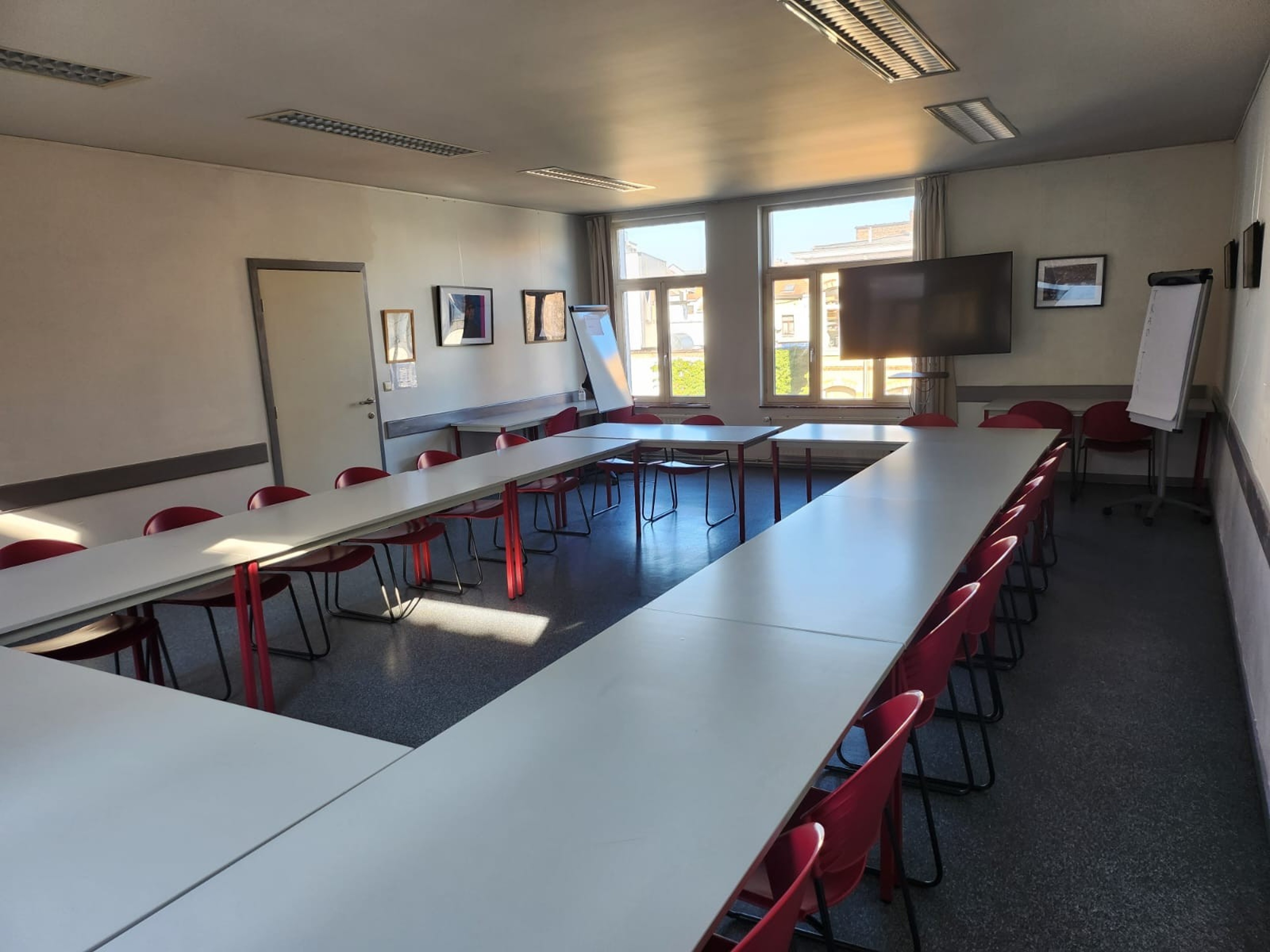 ROSA PARKS: Meeting Room — photo 2