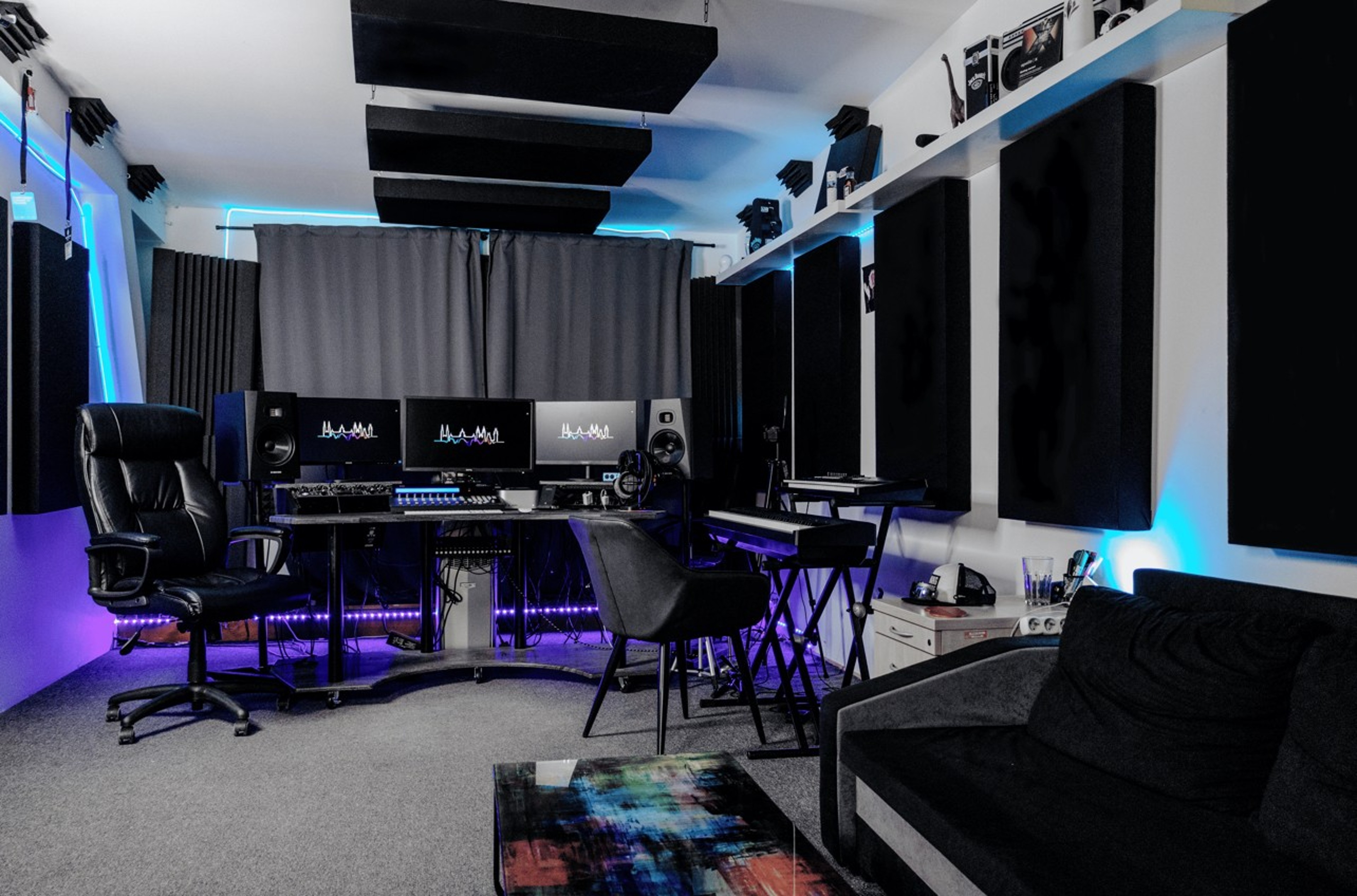 Recording and production studio with chill zone — photo 2