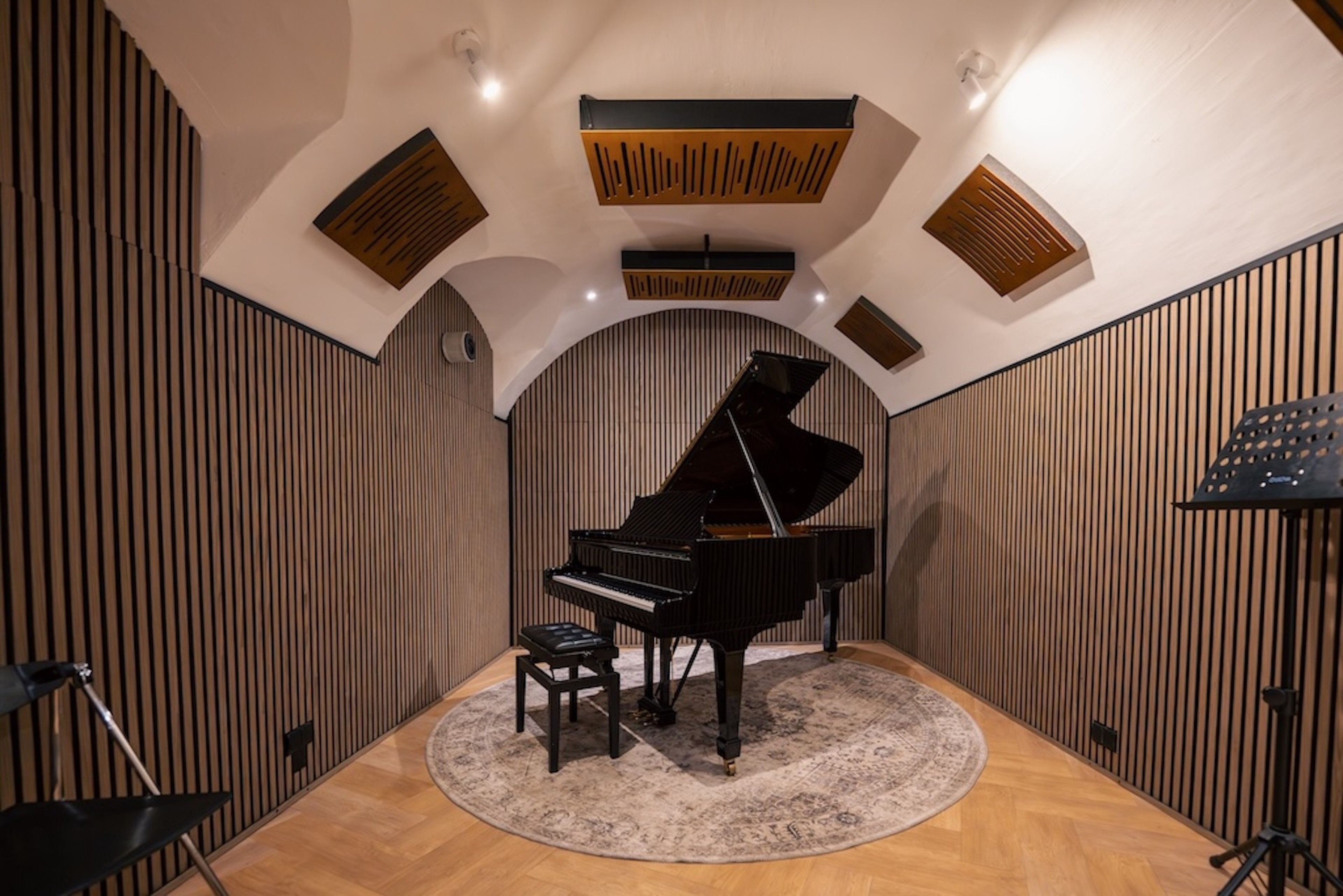 VIA Steinway & Sons B Rehearsal Studio