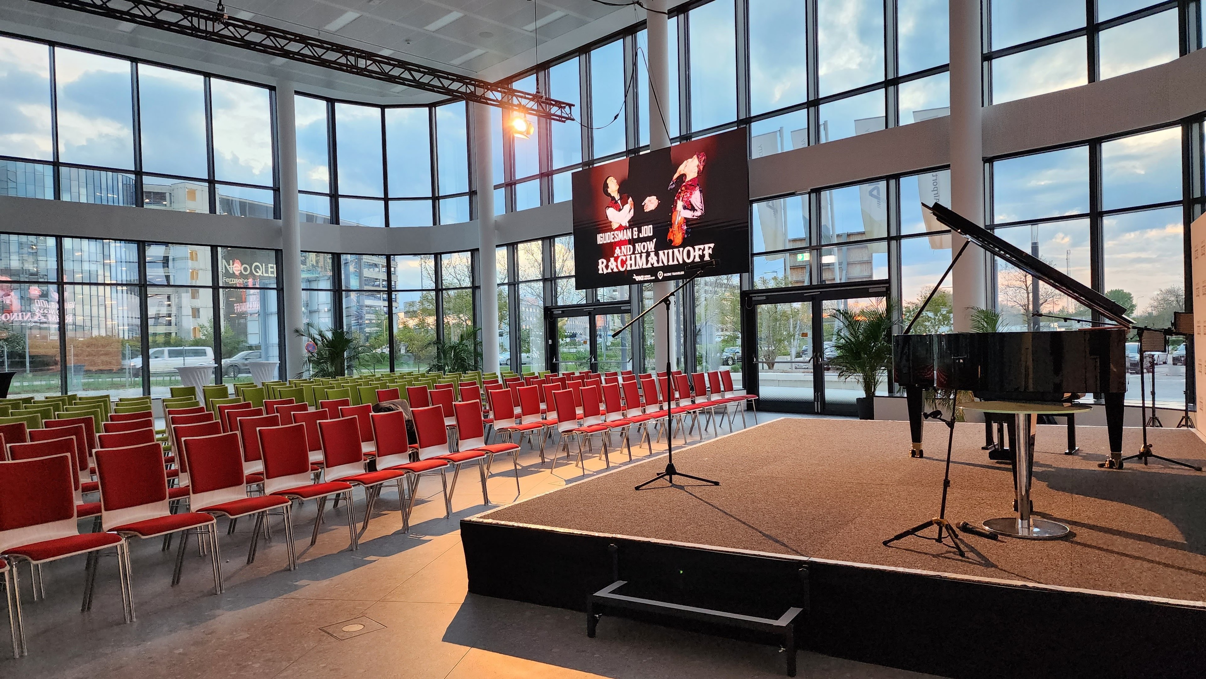 Concert Hall at Vienna International Airport — photo 5
