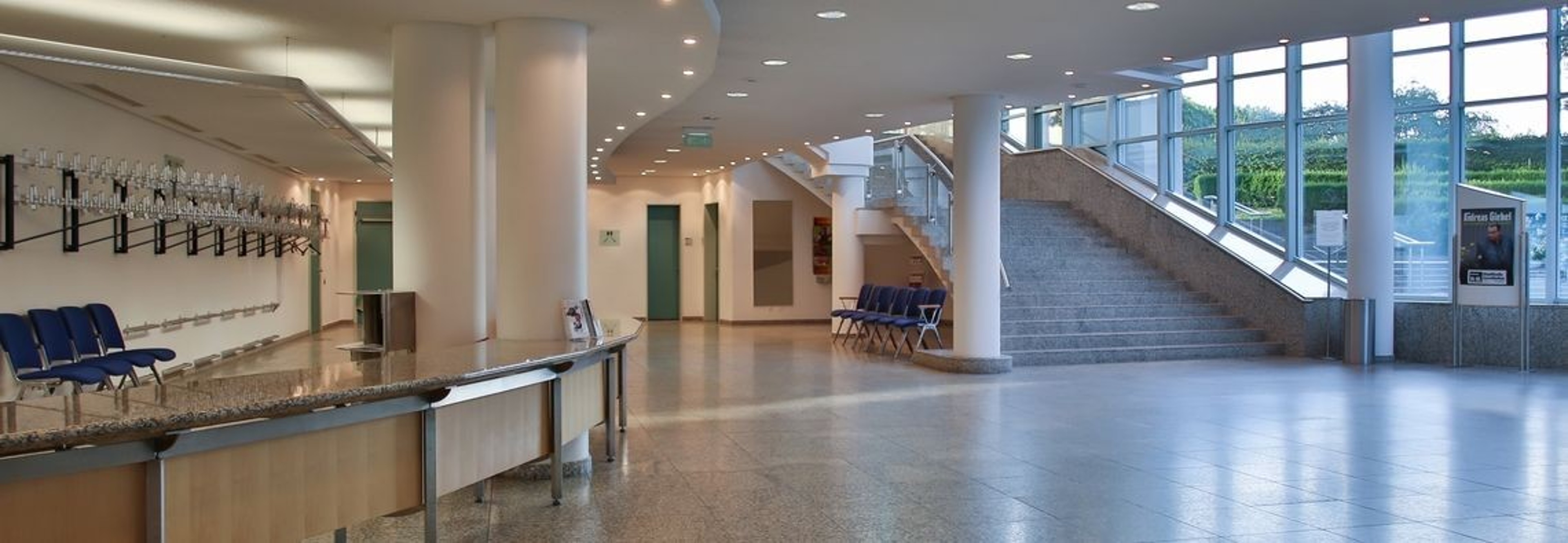 Foyer — 写真2
