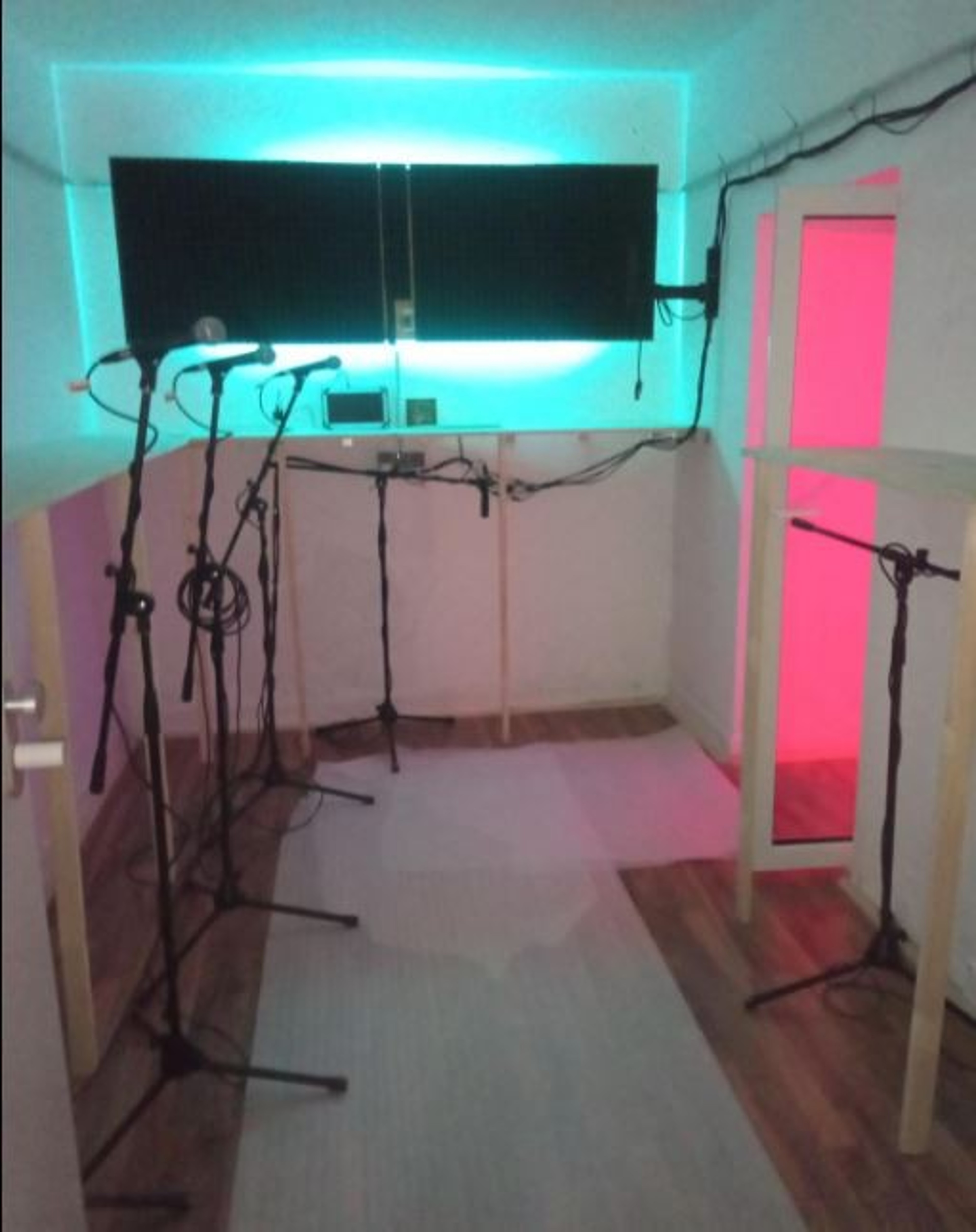 Studio - B — 写真2
