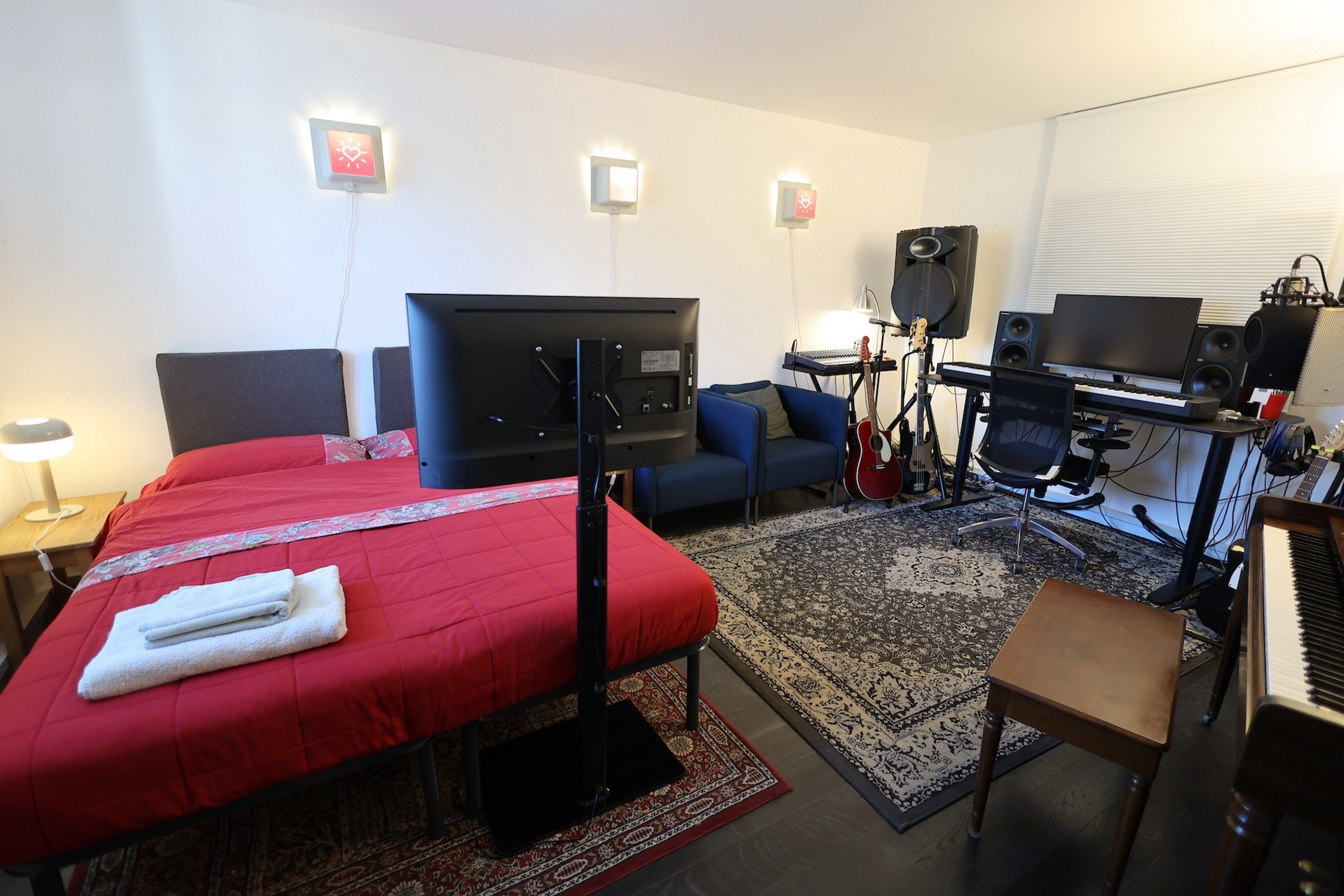 Production Room in Milan, with bed and parking — 写真3