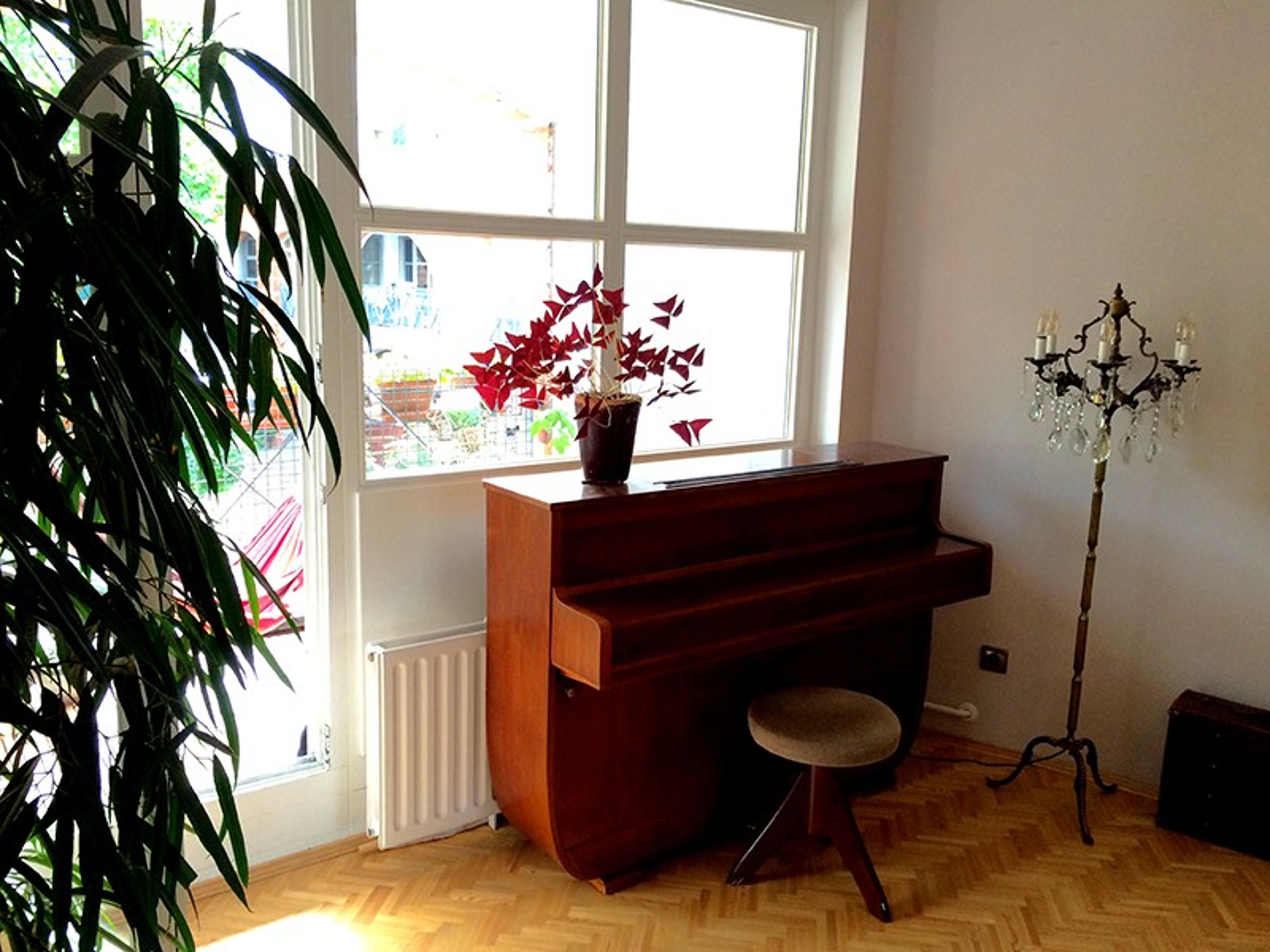Little private "salon" with a piano