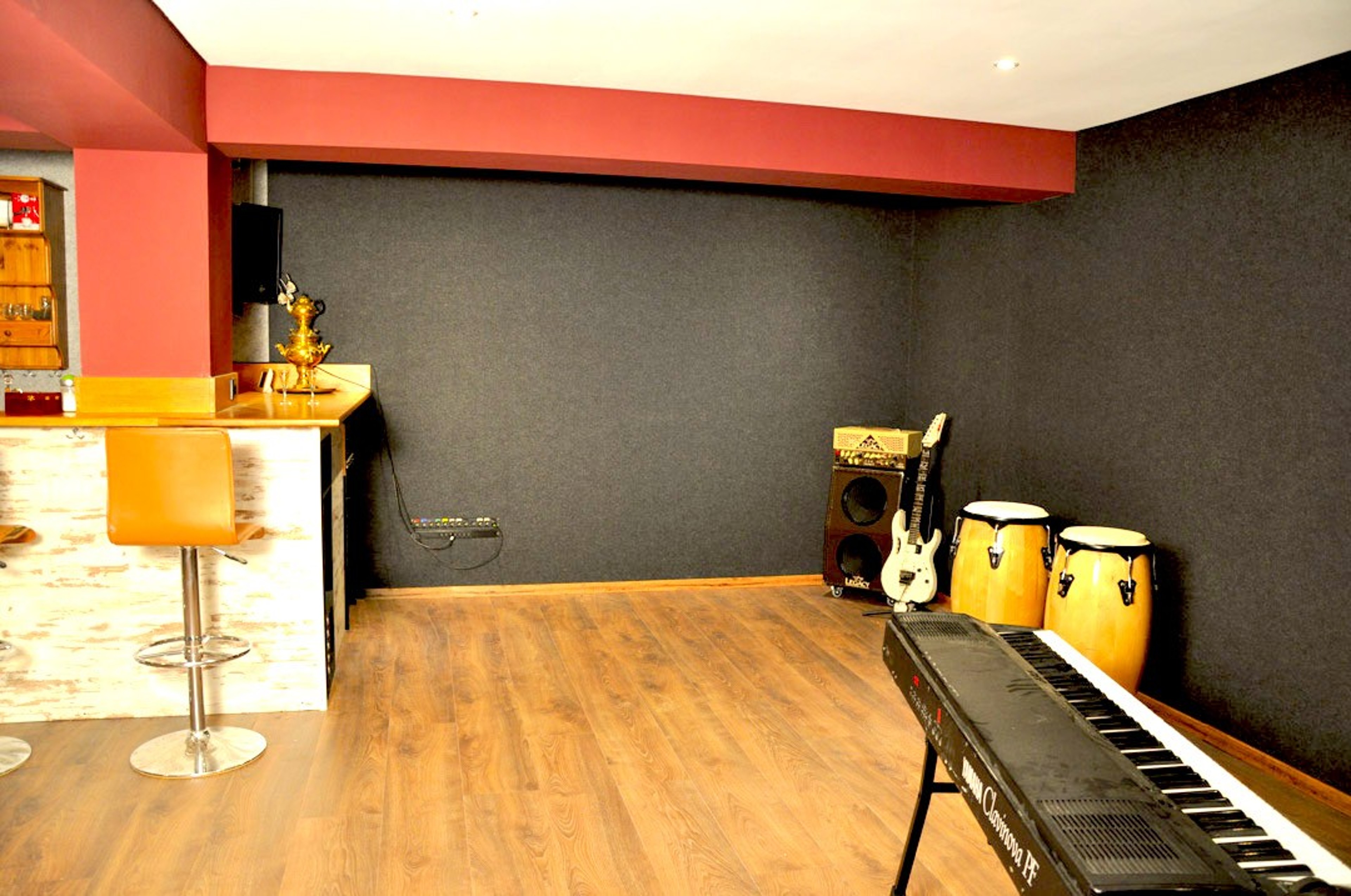 Clubroom & Studio — 写真5