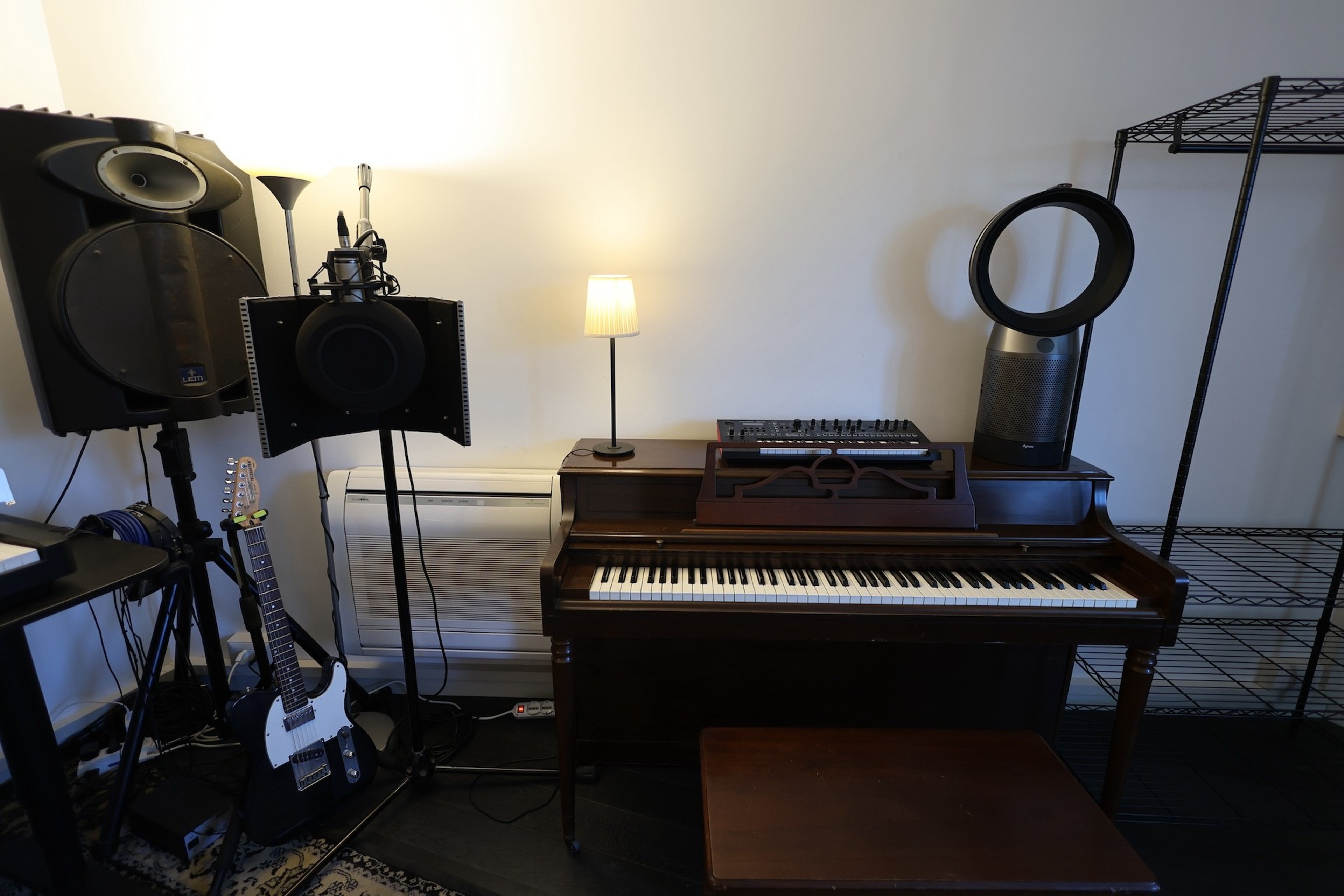 Production Room in Milan, with bed and parking — 写真2
