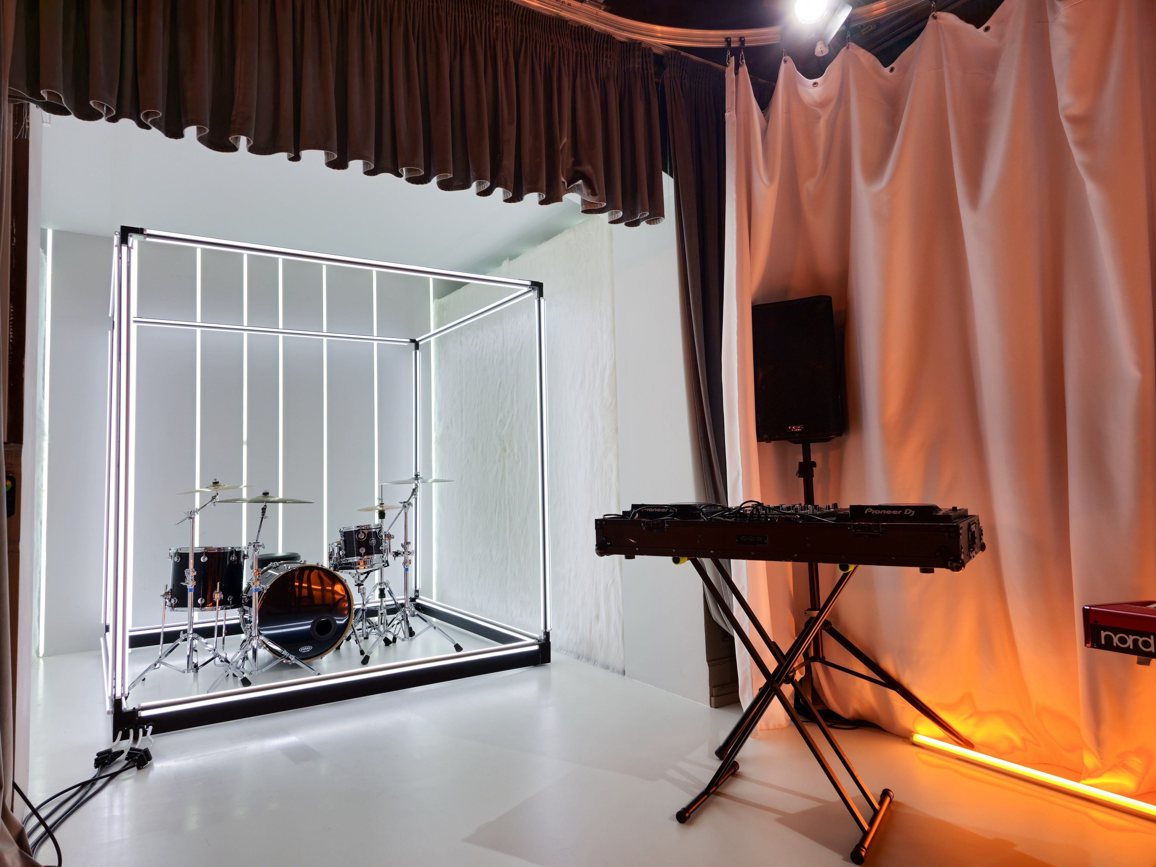 Hana Road Studios - Rehearsal Room ll