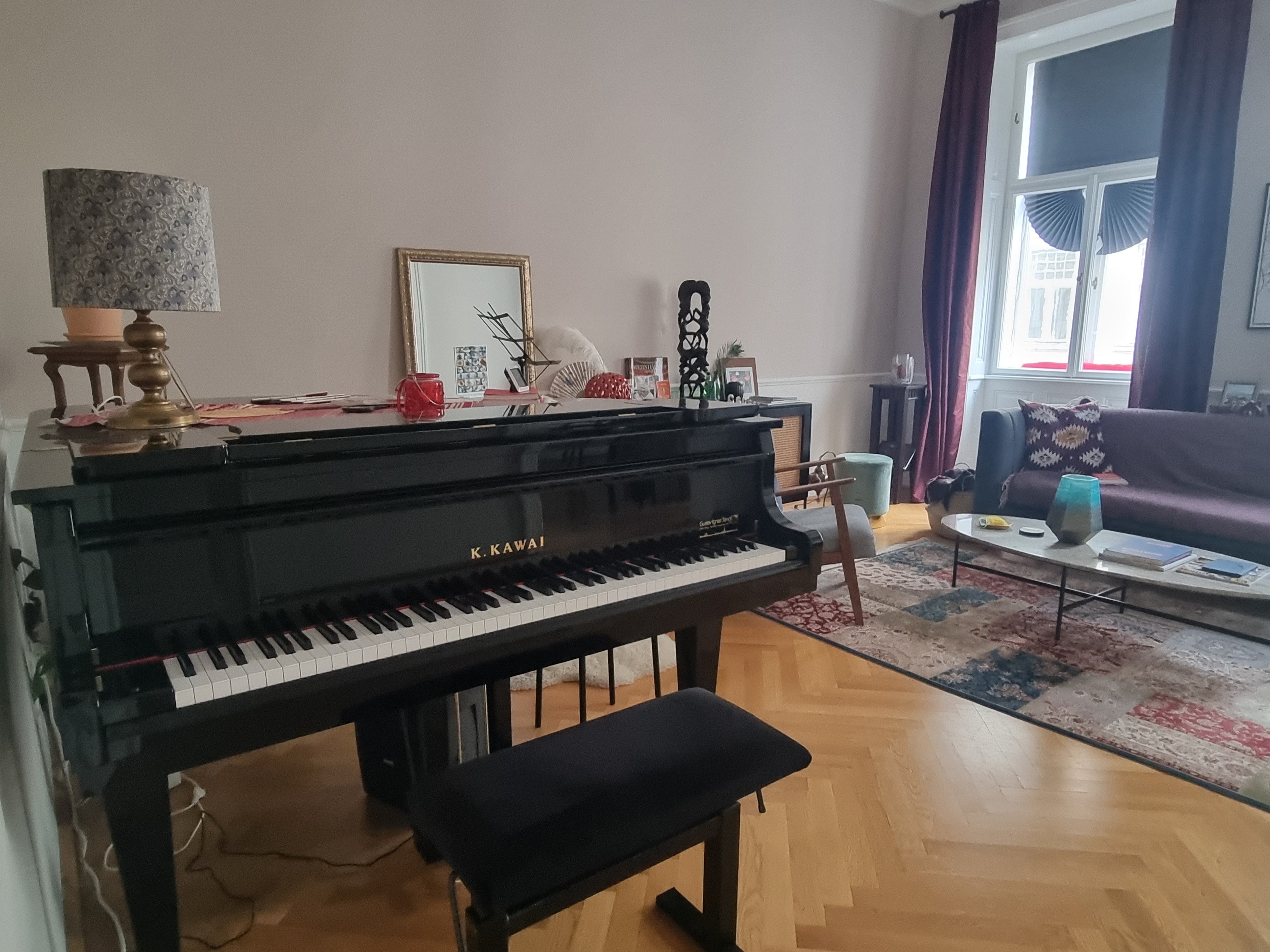 Beautiful piano practice room in the center — photo 5