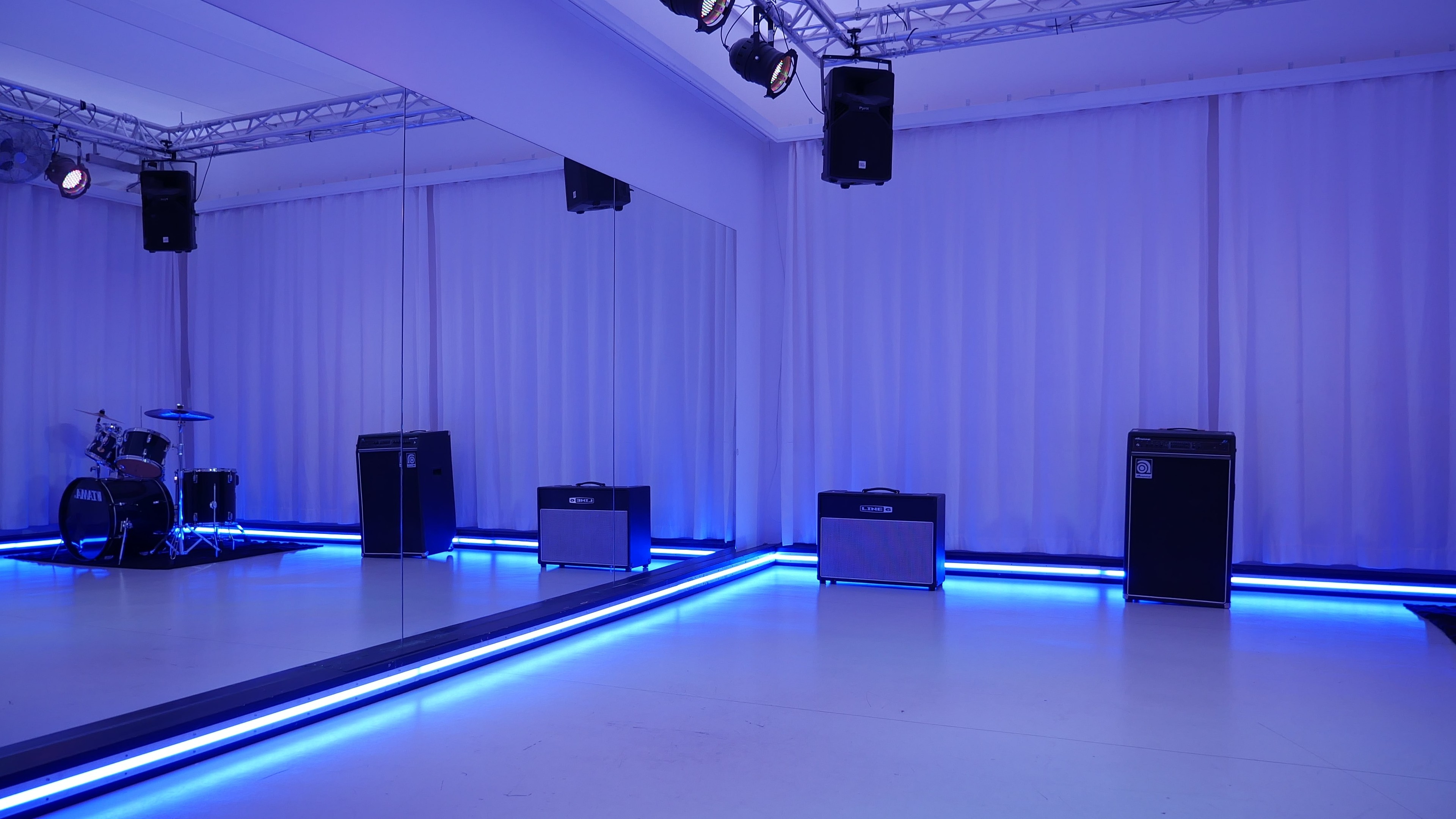 Silver Stage Munich - Light Room — 写真3