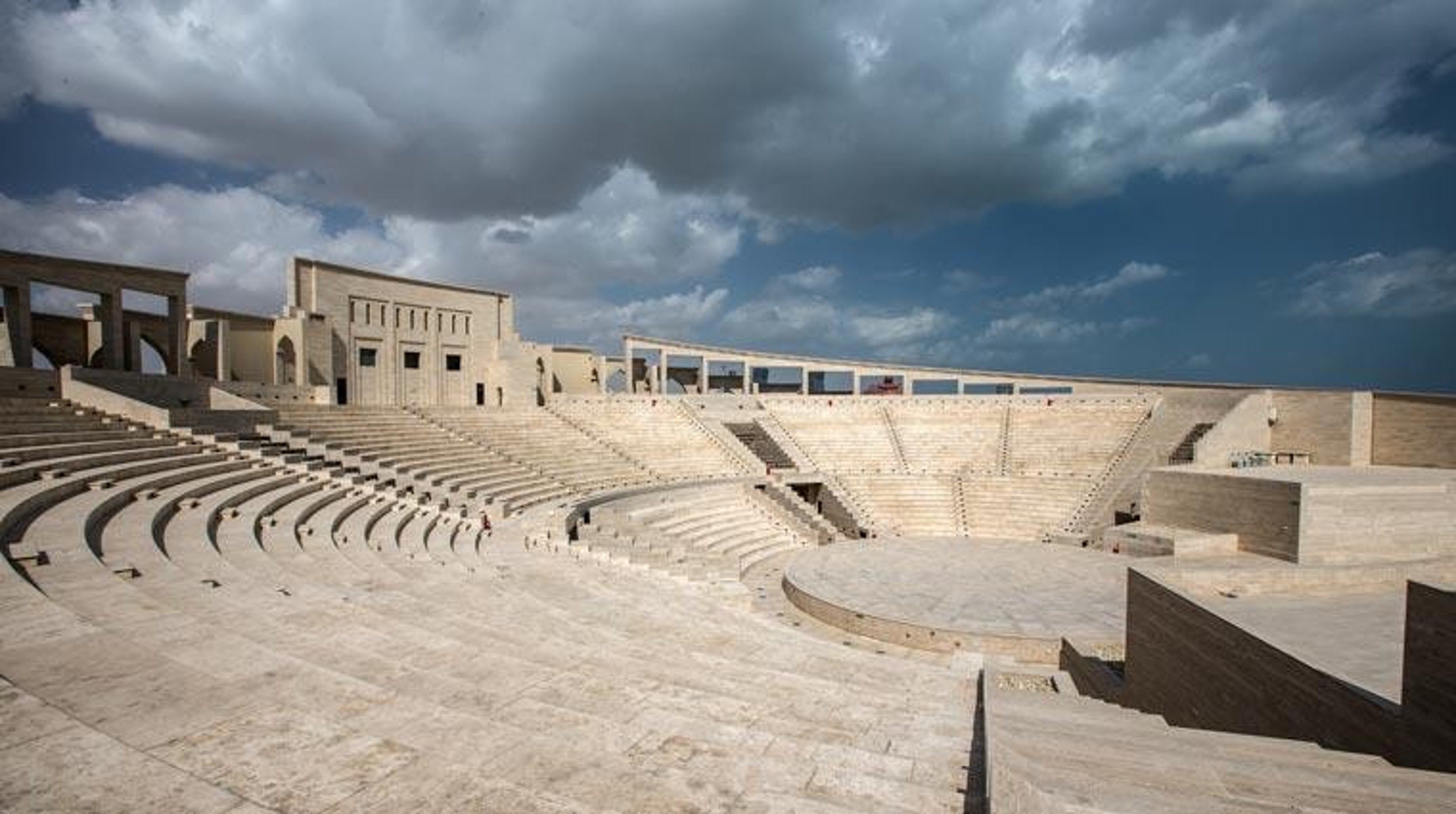 Greek Origin meets Qatar Tradition — foto 2